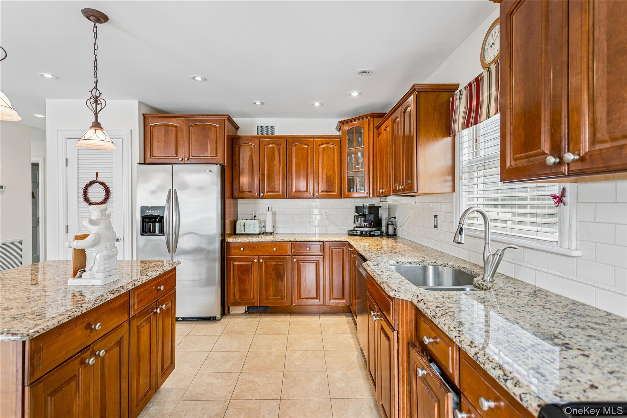 84 Barnes Street, Long Beach, NY 11561