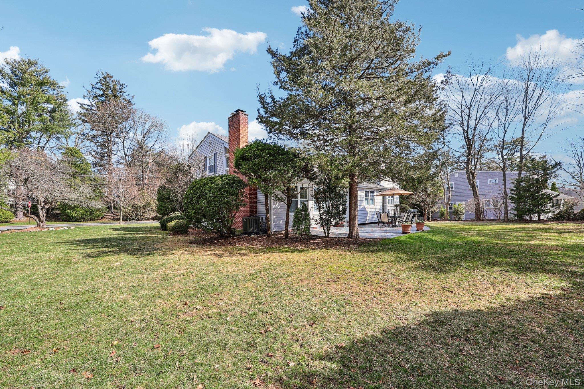 12 Old Oak Road, Rye Brook, NY 10573