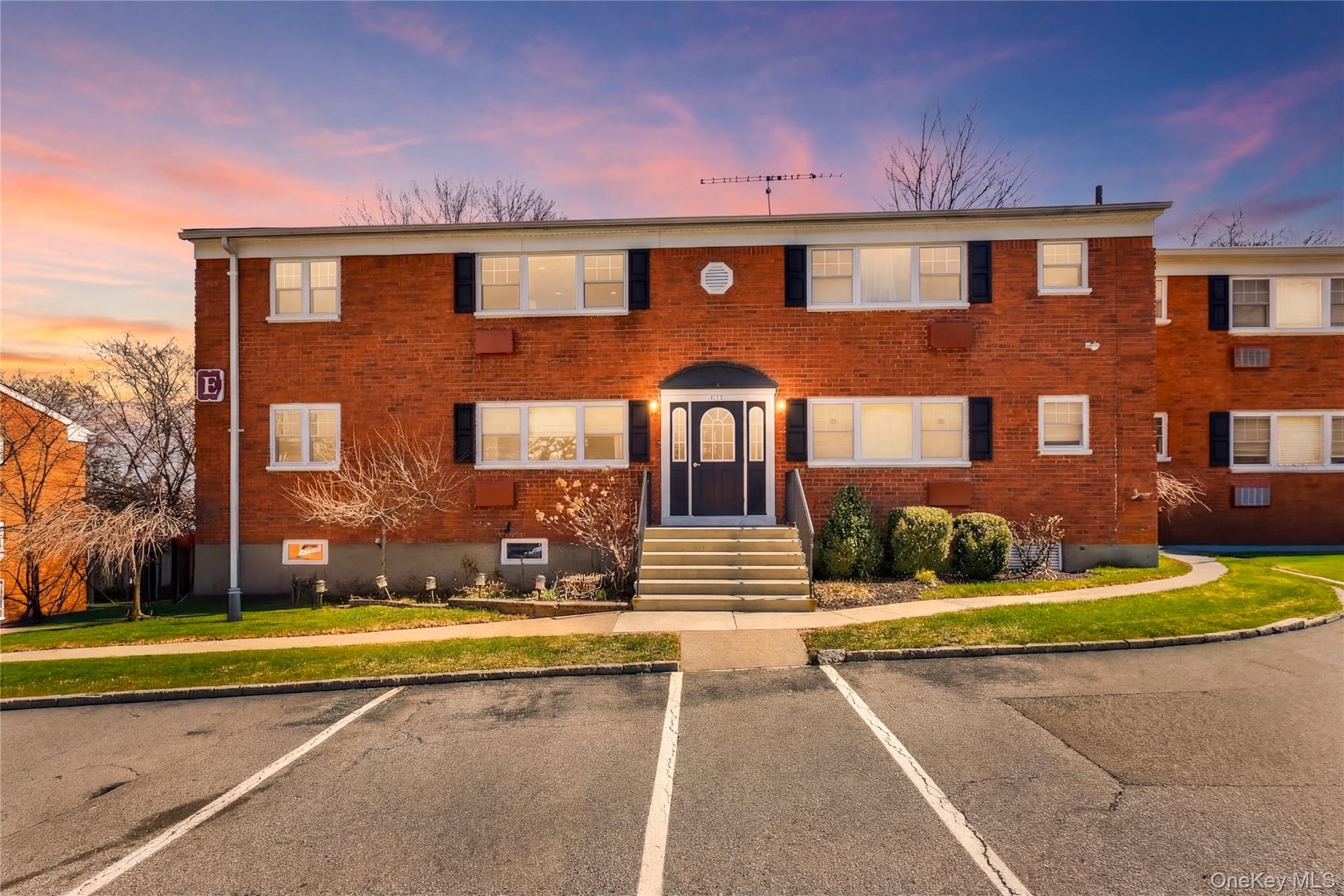 1879 Crompond Road # E4, Peekskill, NY 10566