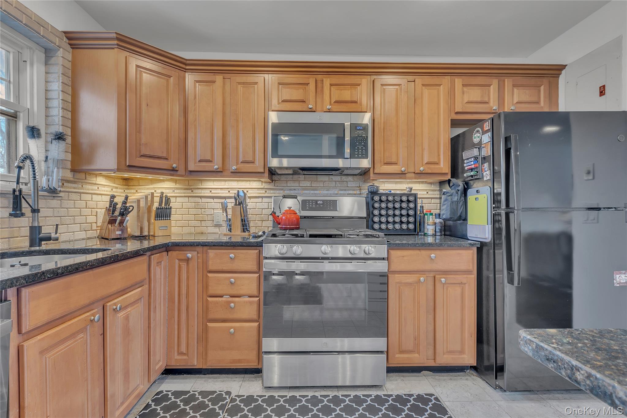 1879 Crompond Road # E4, Peekskill, NY 10566