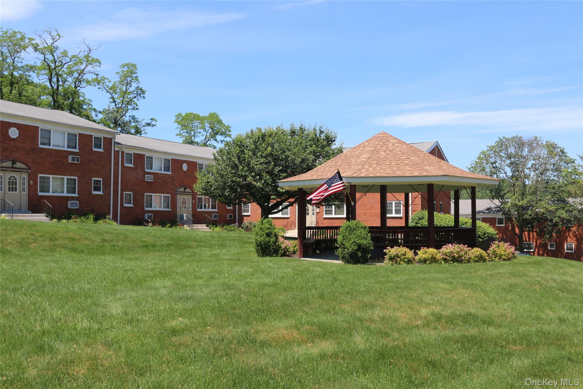 1879 Crompond Road # E4, Peekskill, NY 10566