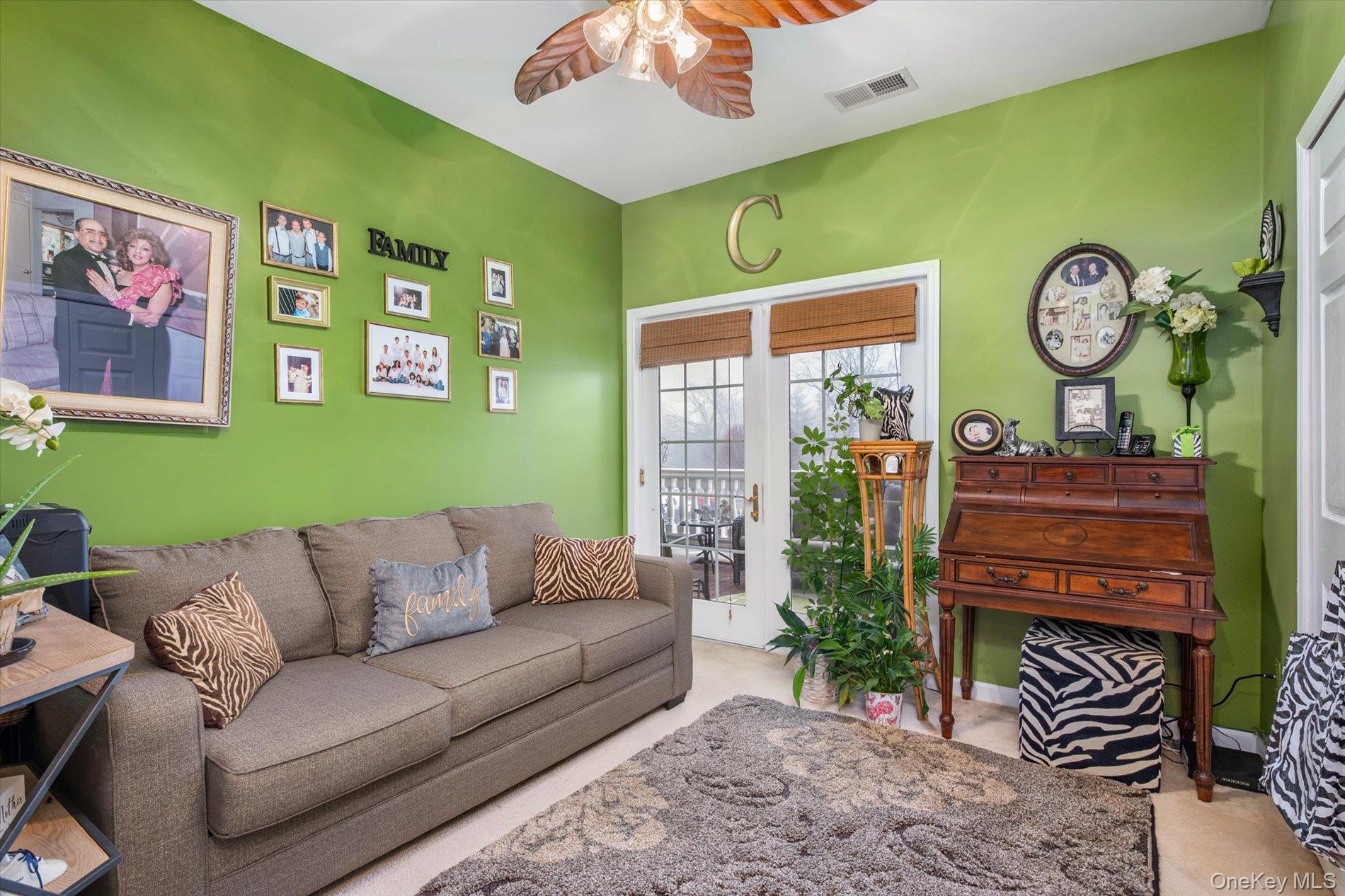 137 Francesca Way, Amityville, NY 11701