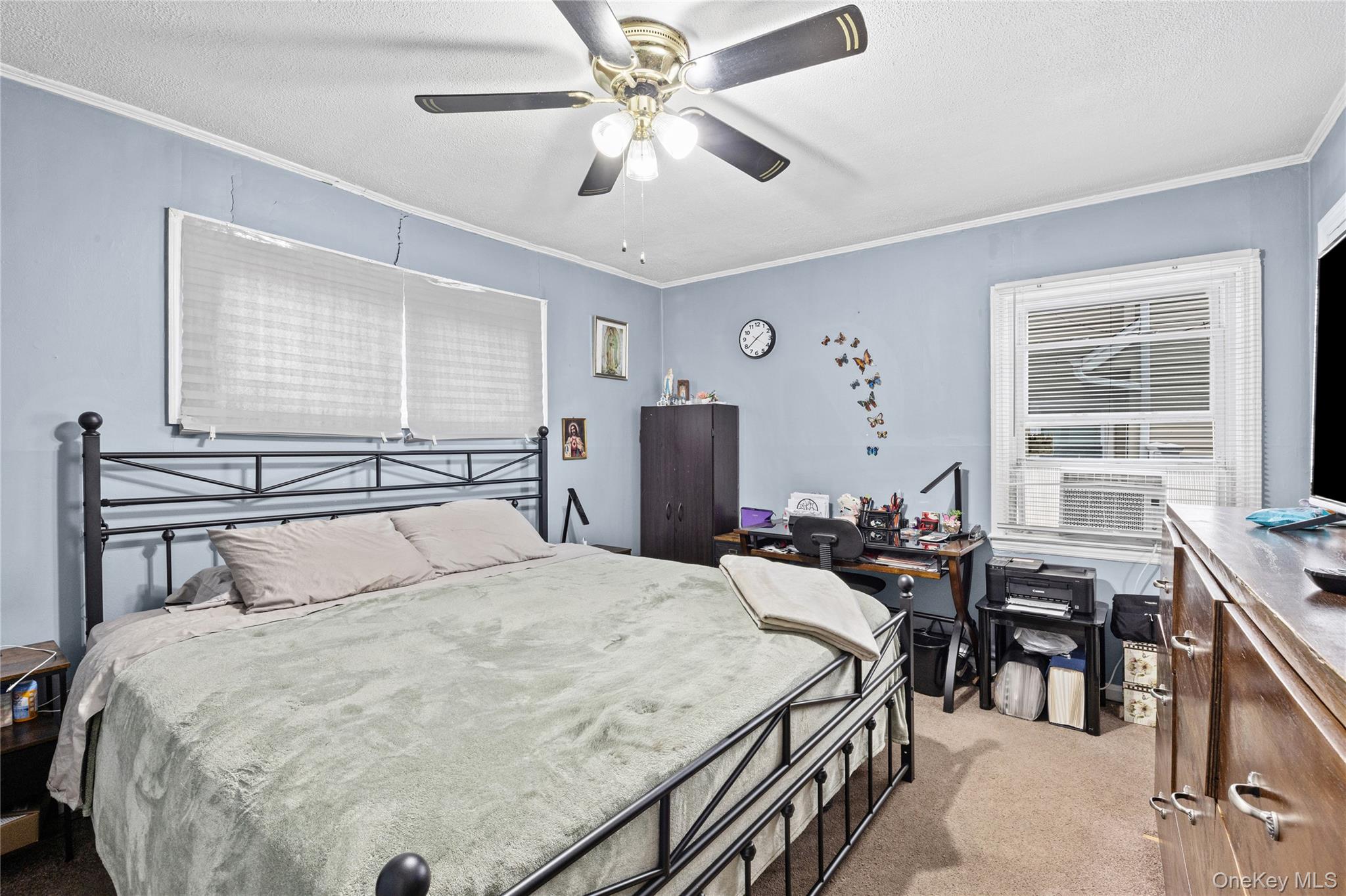 282 Caryl Drive, Lawrence, NY 11559