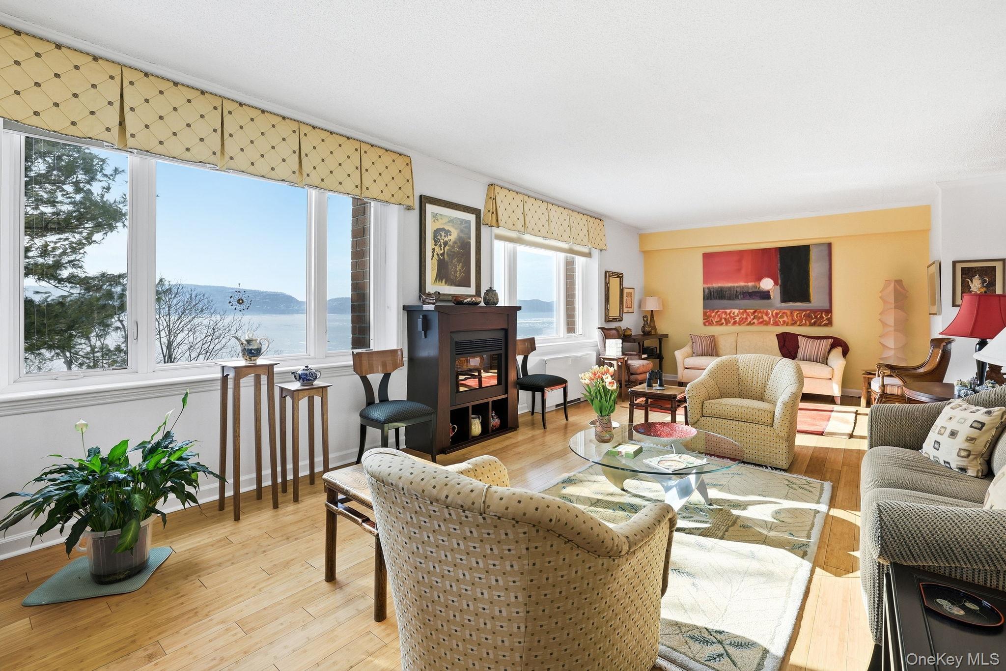 16 Rockledge Avenue # 2E2, Ossining, NY 10562