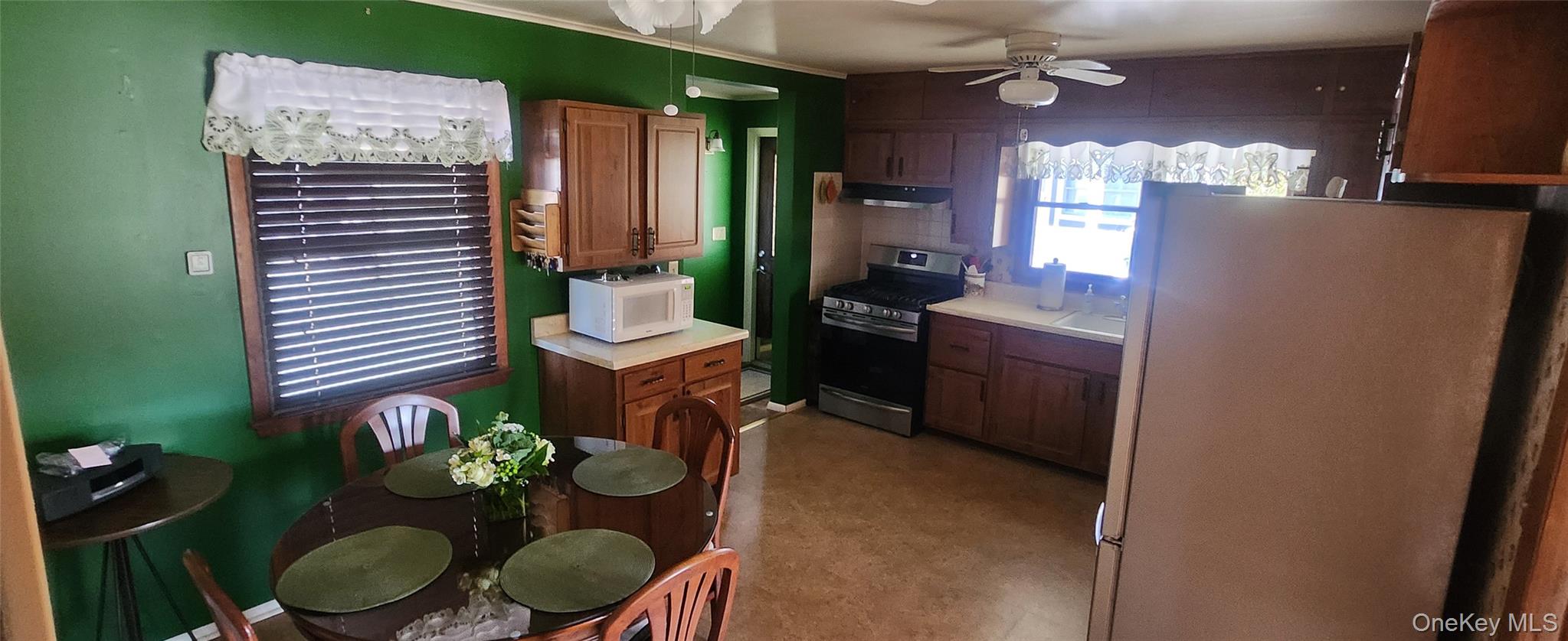 6 Bogardus Road, Fishkill, NY 12524