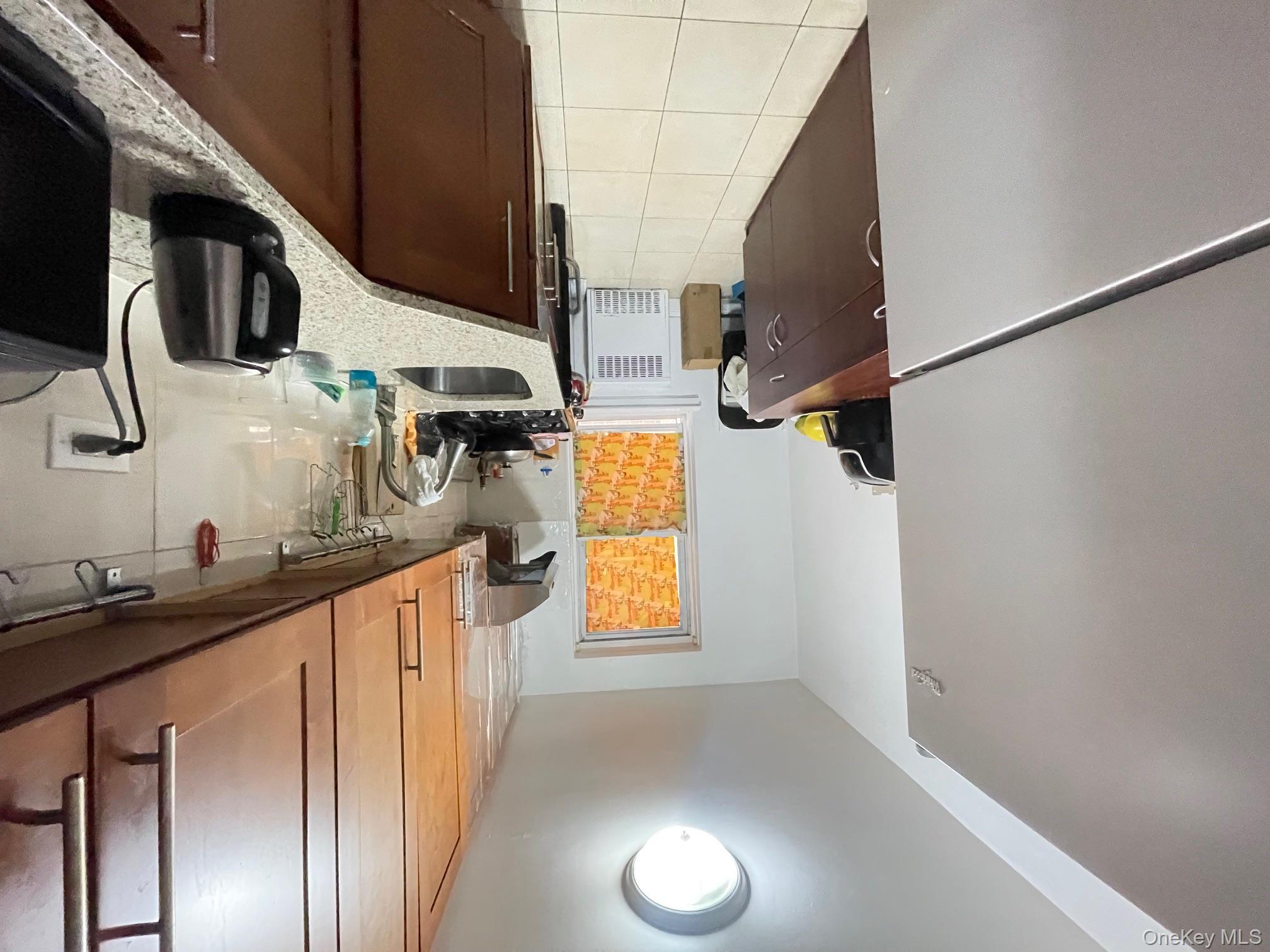 43-35 union Street # 2M, Flushing, NY 11355