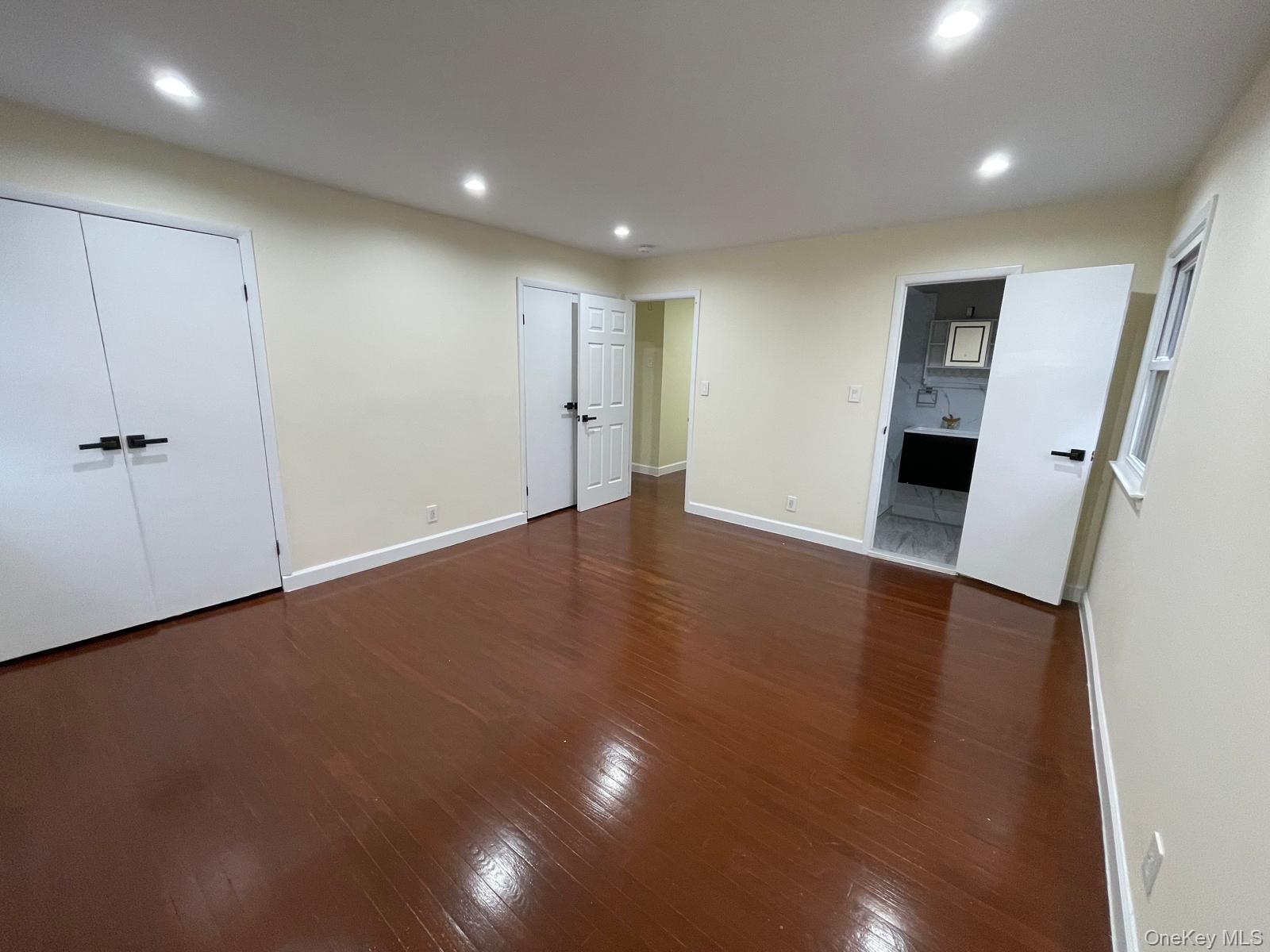 5718 hewlett Street, Little Neck, NY 11362