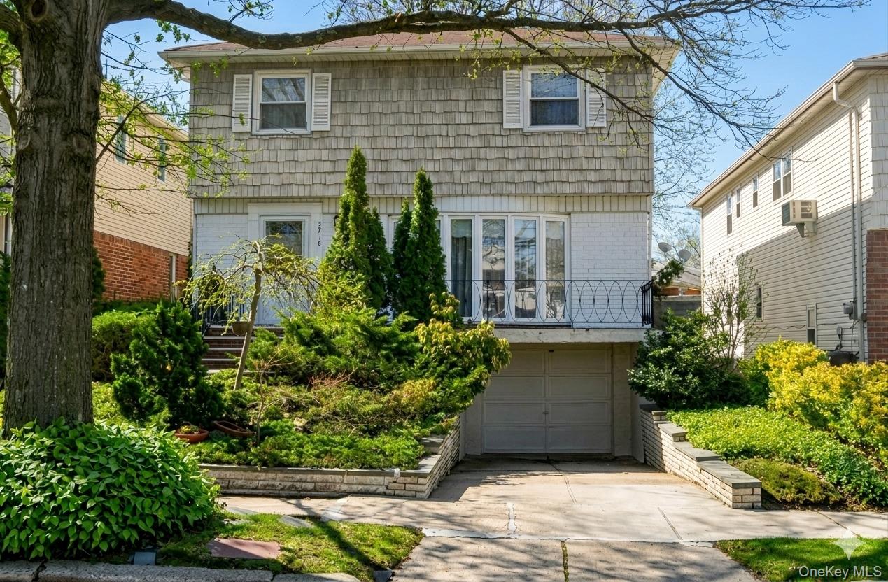 5718 hewlett Street, Little Neck, NY 11362