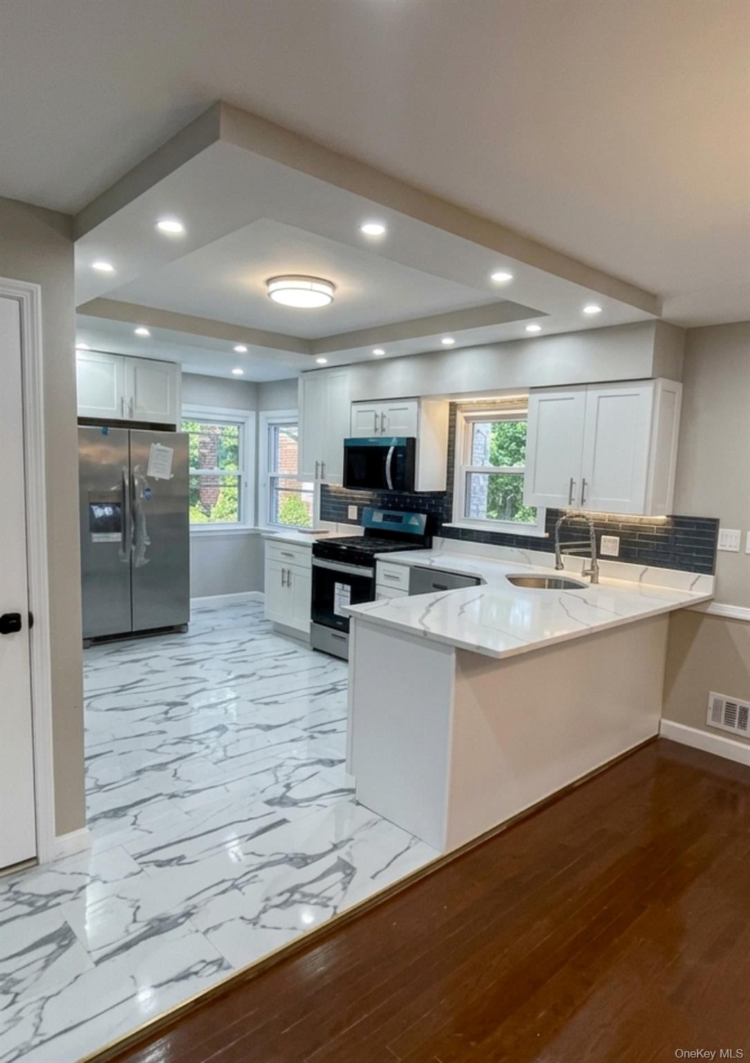 5718 hewlett Street, Little Neck, NY 11362