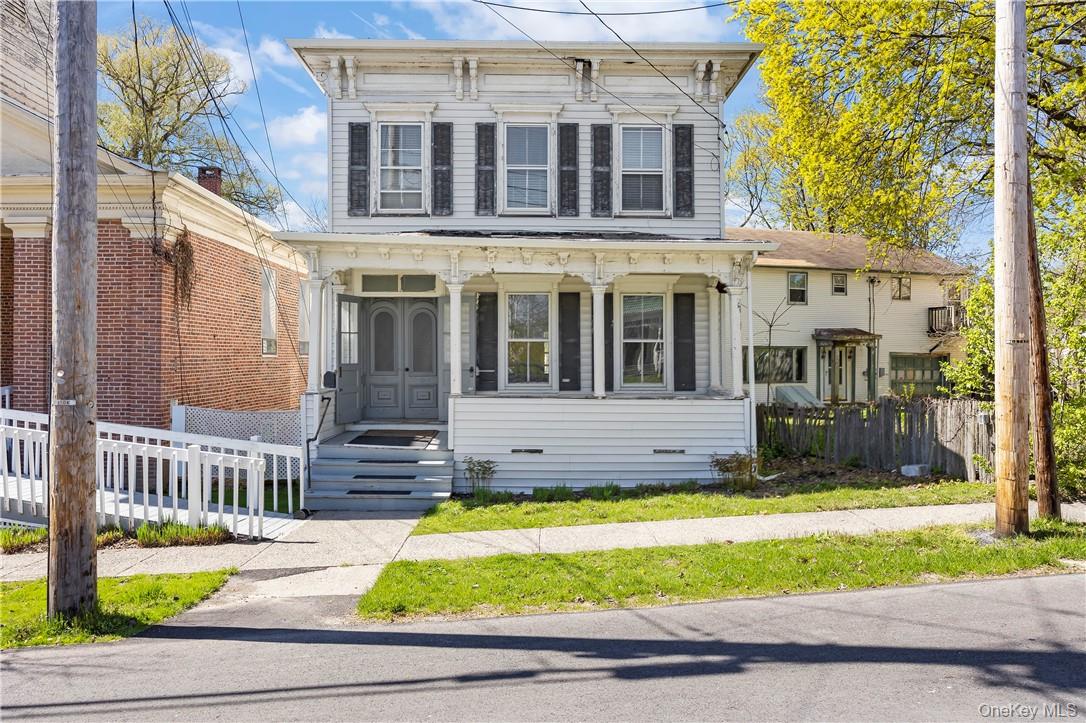 20 N Franklin Street, Athens, NY 12015