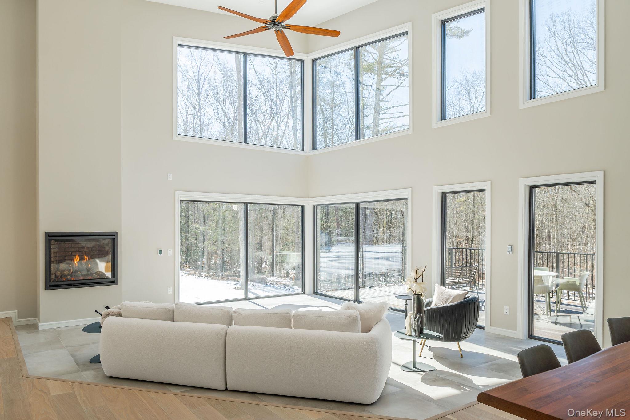 30 Narrow Road, Kingston, NY 12401