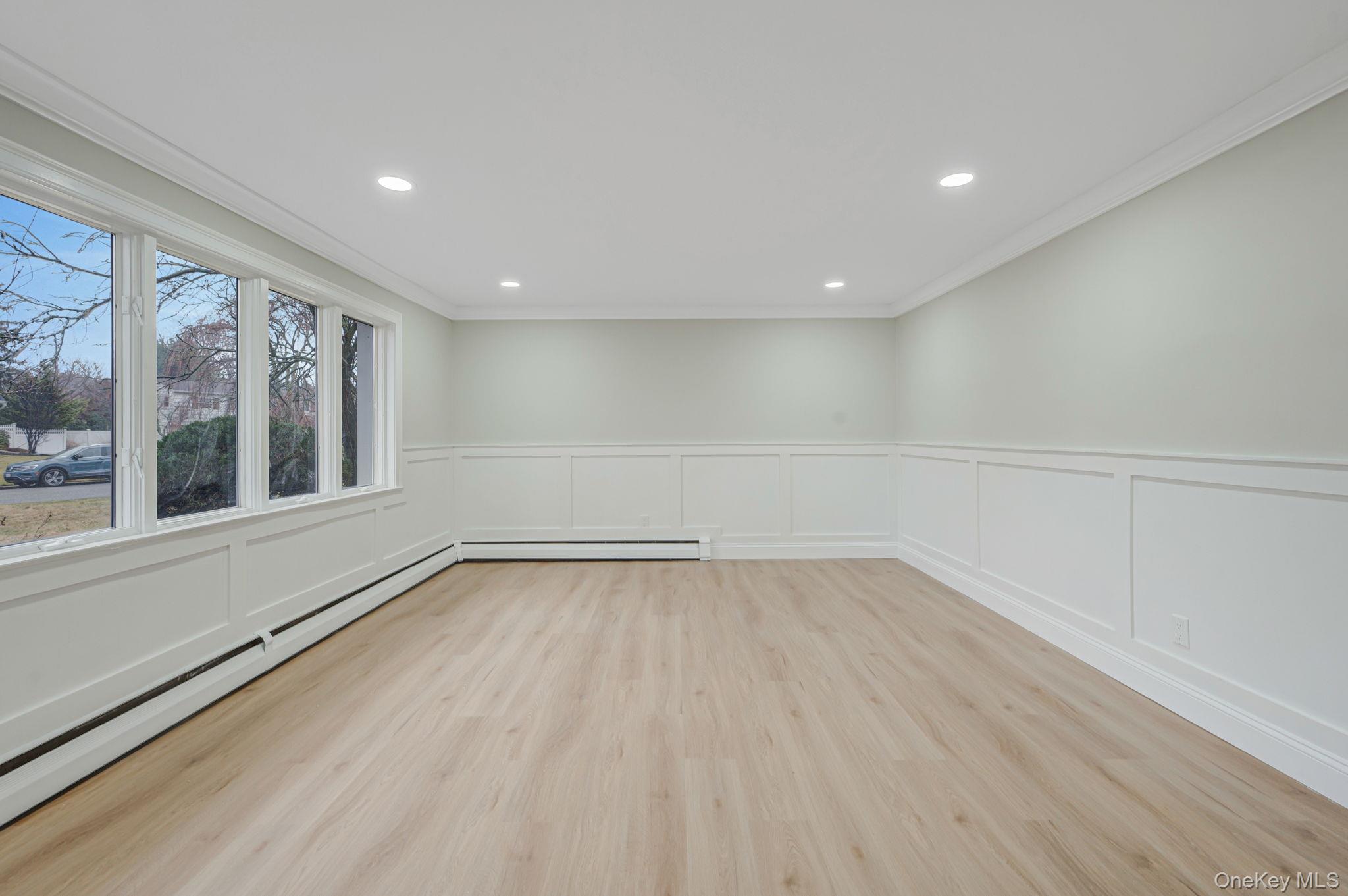 12 Crabapple Lane, Commack, NY 11725