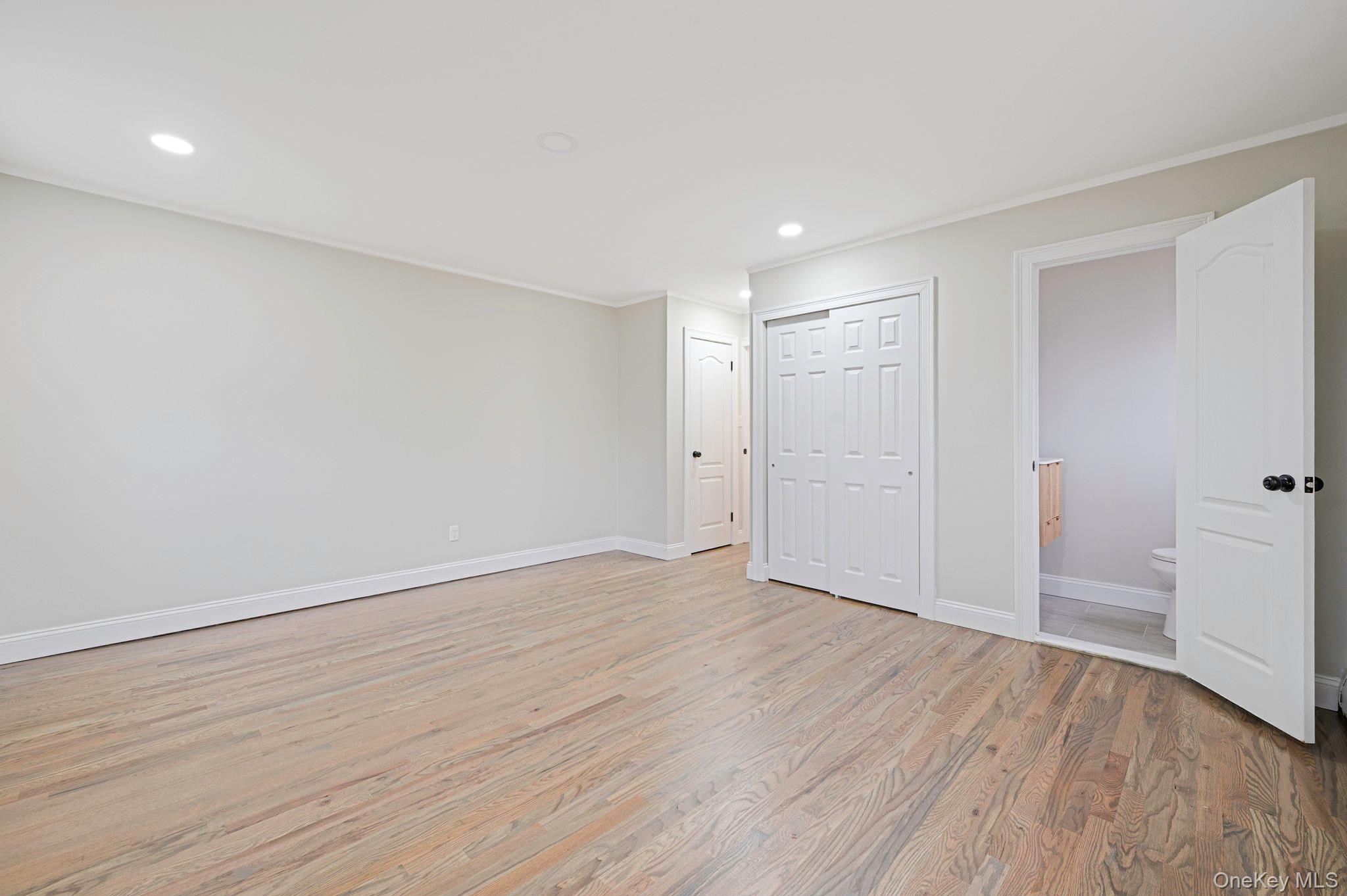 12 Crabapple Lane, Commack, NY 11725