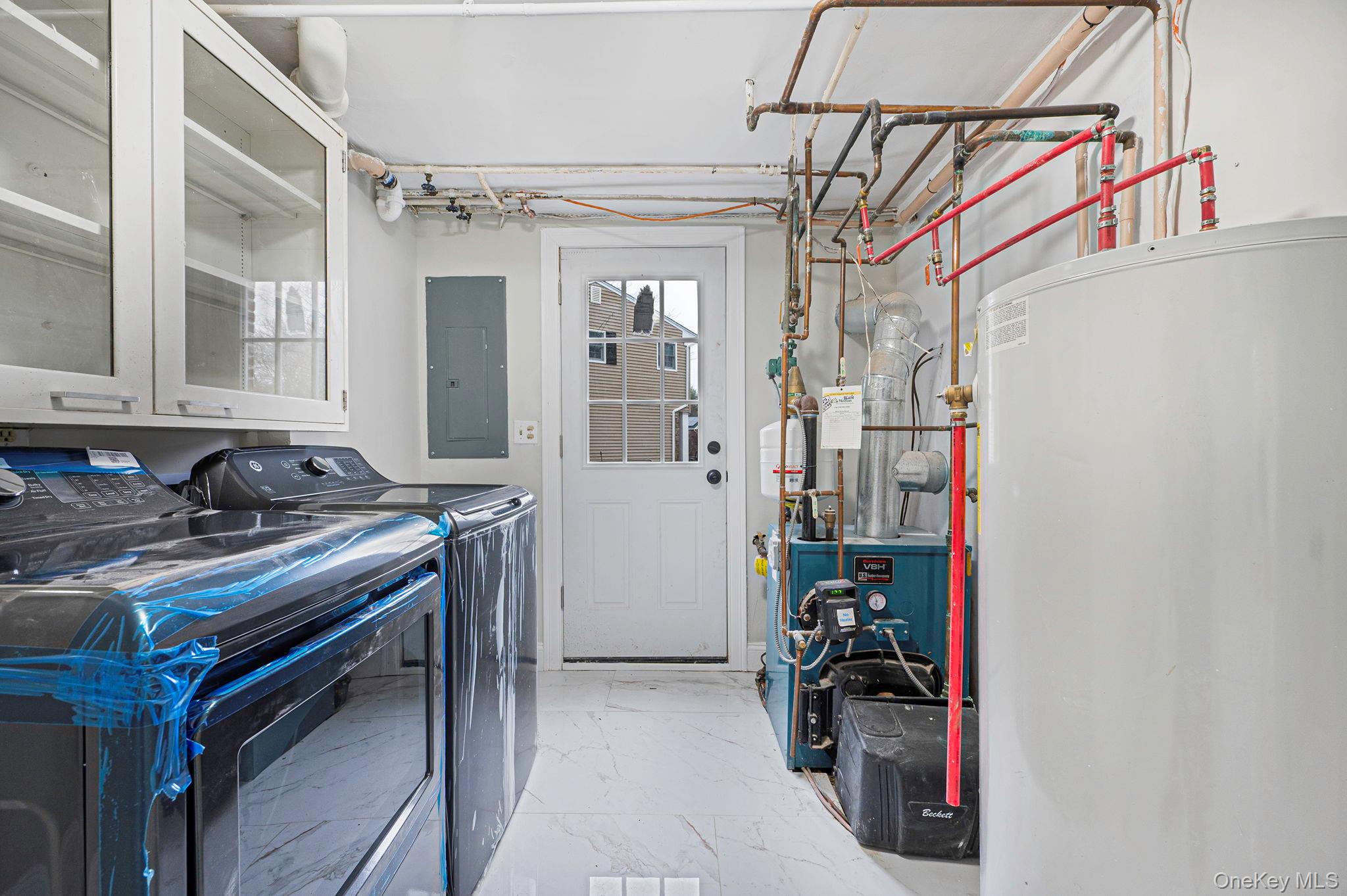 12 Crabapple Lane, Commack, NY 11725