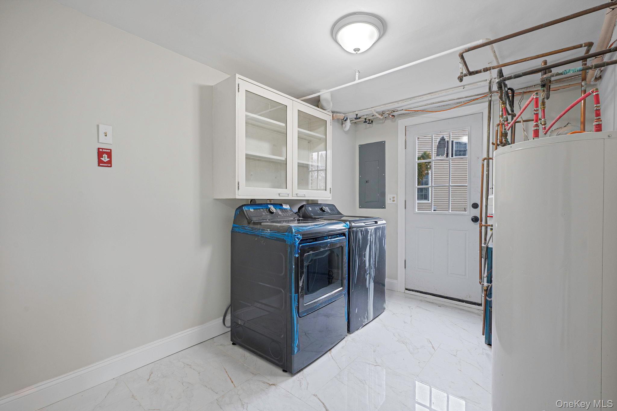 12 Crabapple Lane, Commack, NY 11725