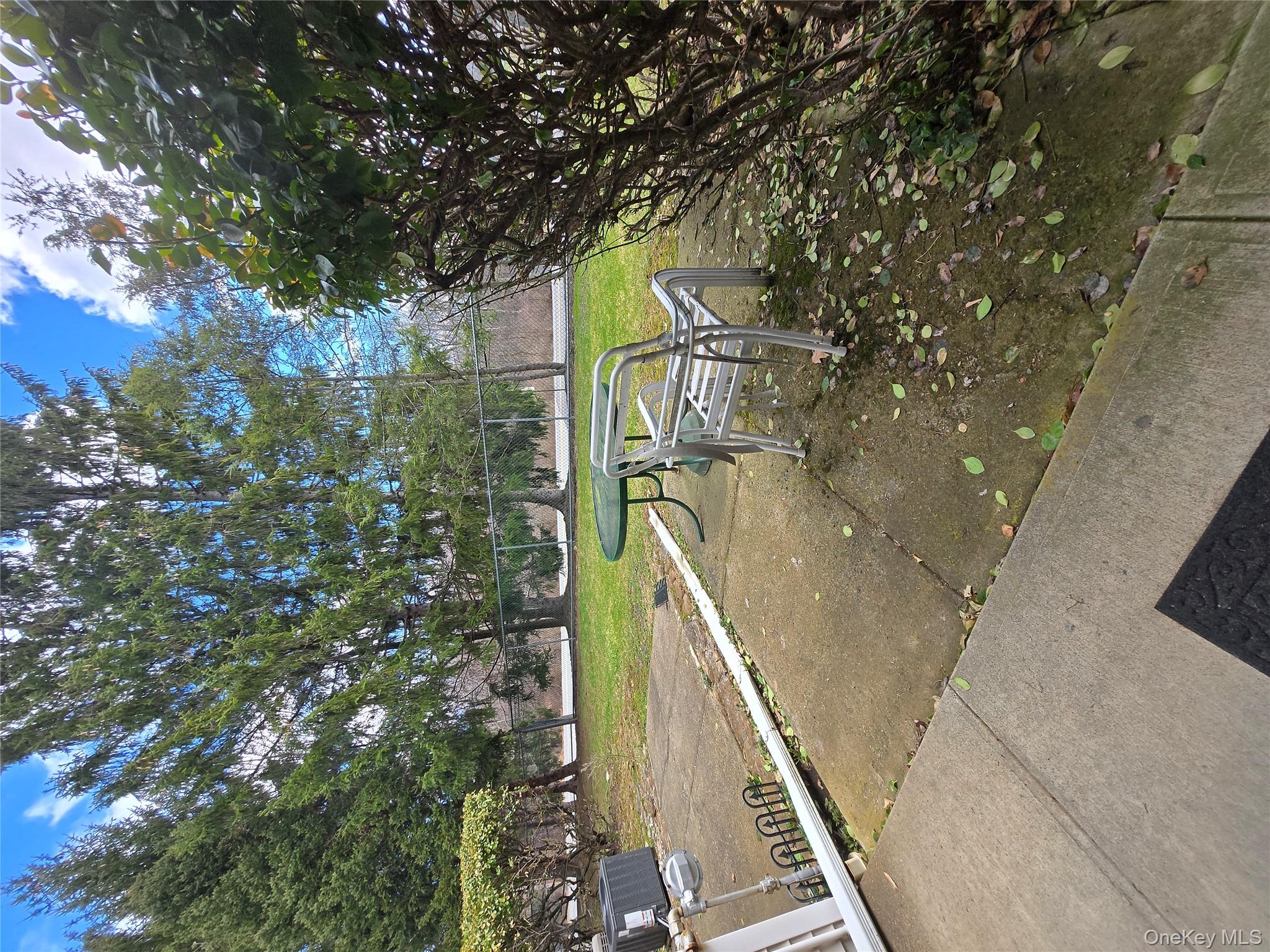 184 Deer Ct Drive, Middletown, NY 10940