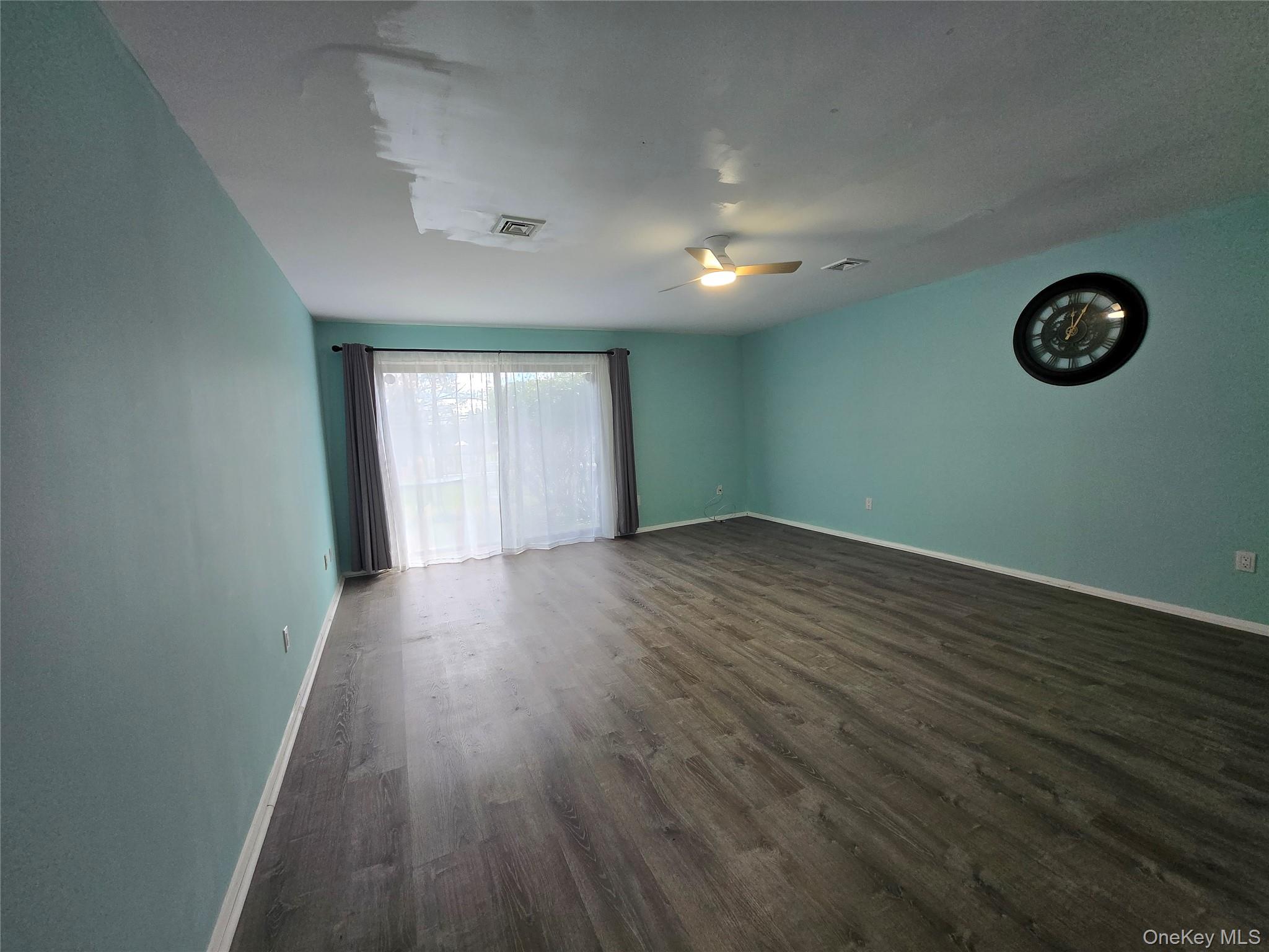 184 Deer Ct Drive, Middletown, NY 10940