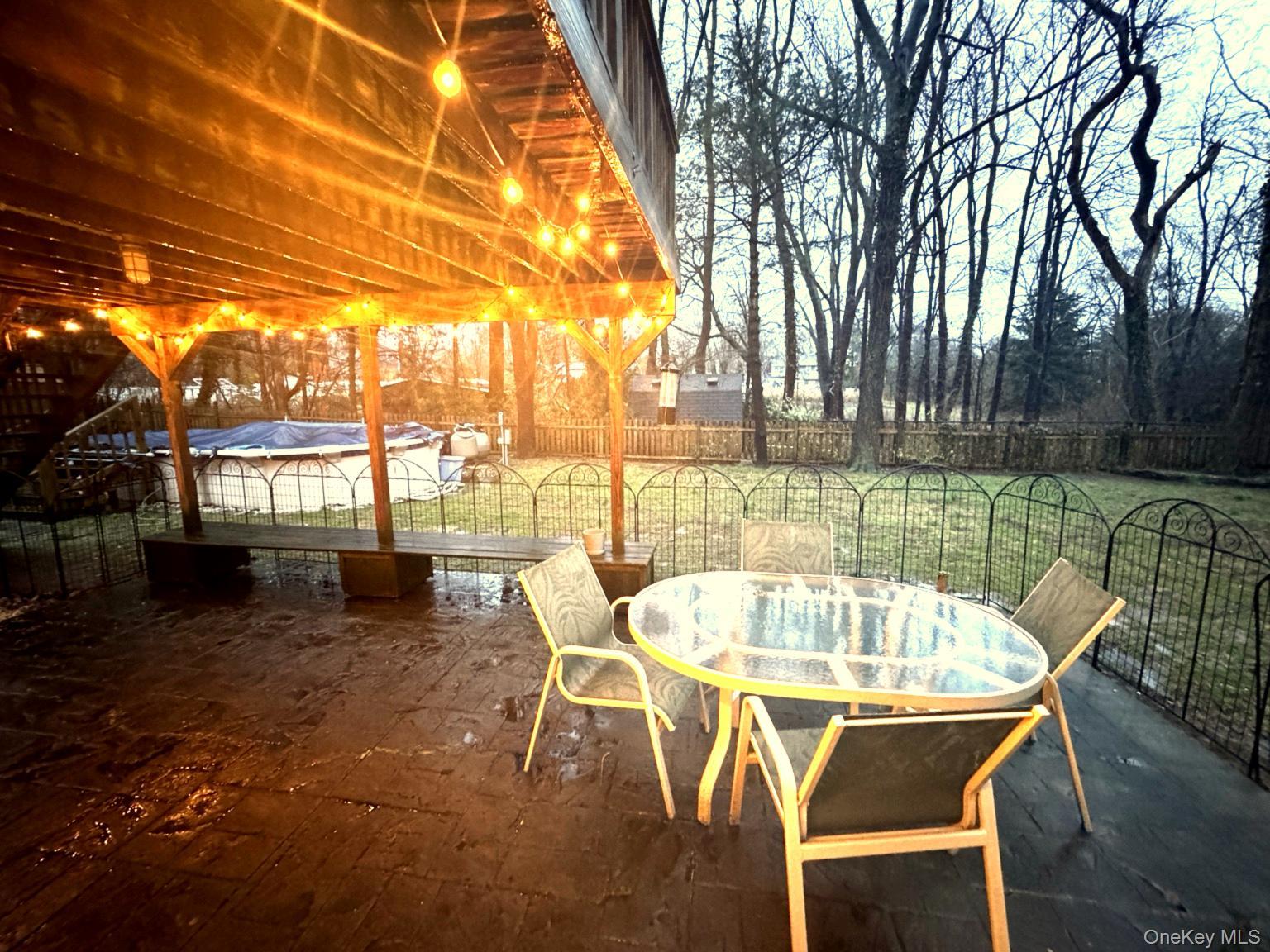 14 Kenneth Avenue, Huntington, NY 11743