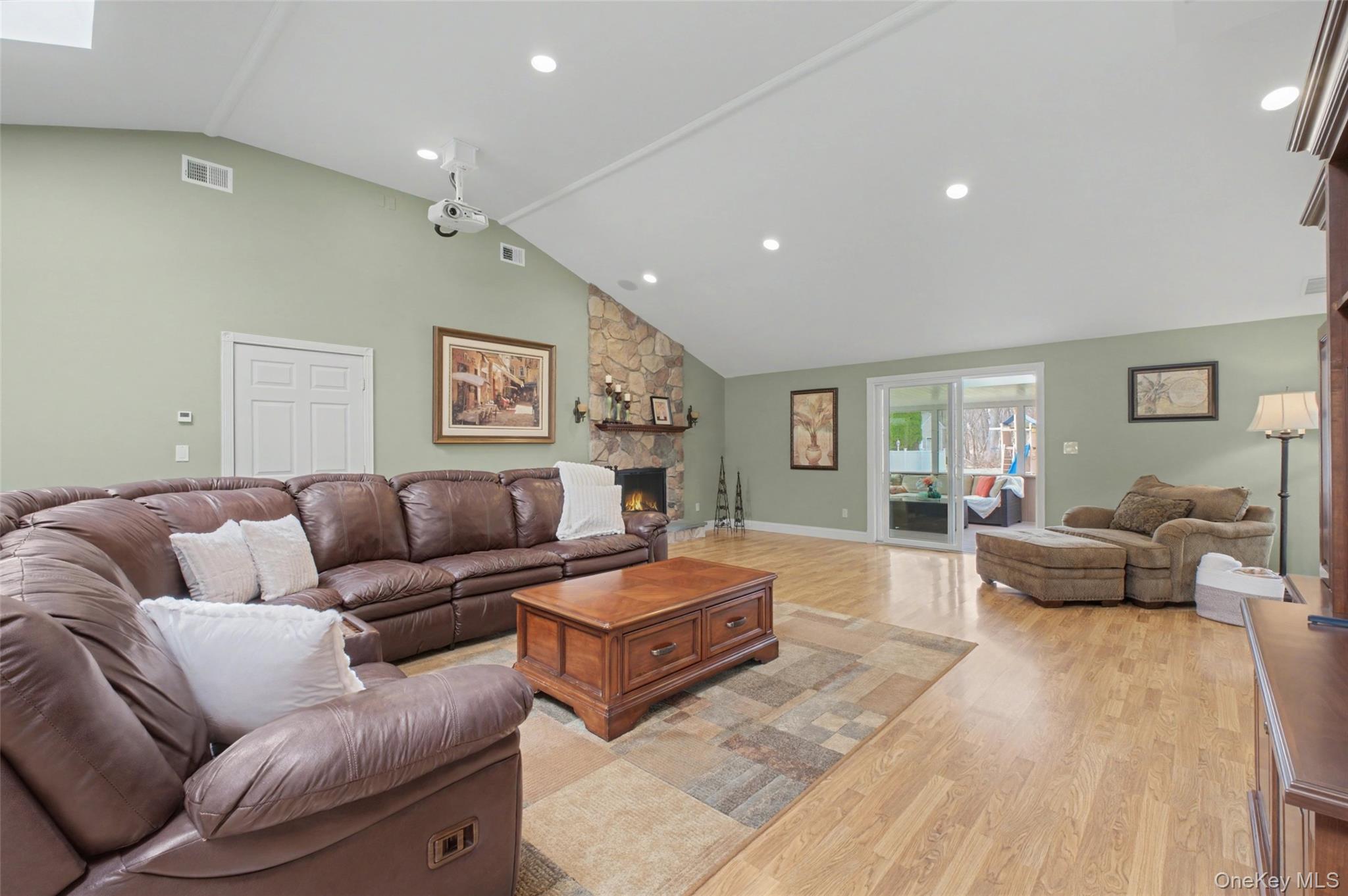 131 Eleanor Drive, Mahopac, NY 10541