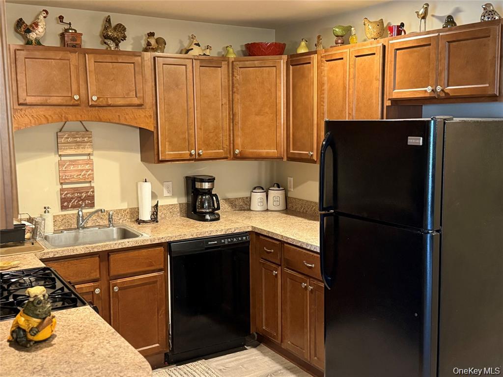 138 Weatherby Lane # 138, Central Islip, NY 11722