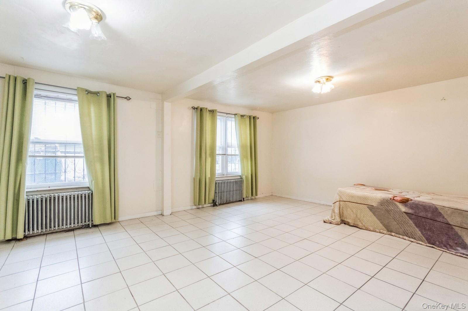 4121 Grace Avenue, Bronx, NY 10466