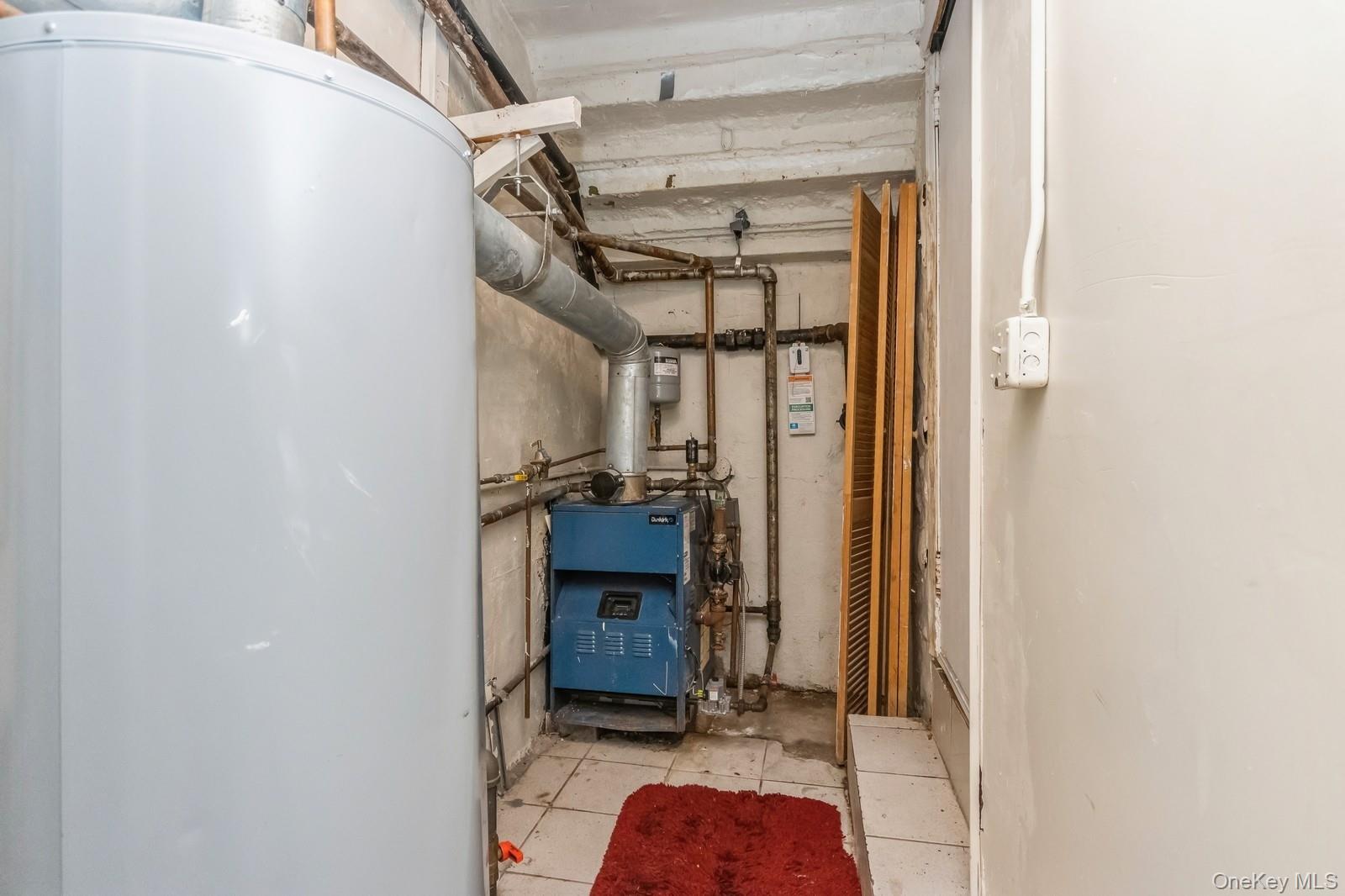 4121 Grace Avenue, Bronx, NY 10466