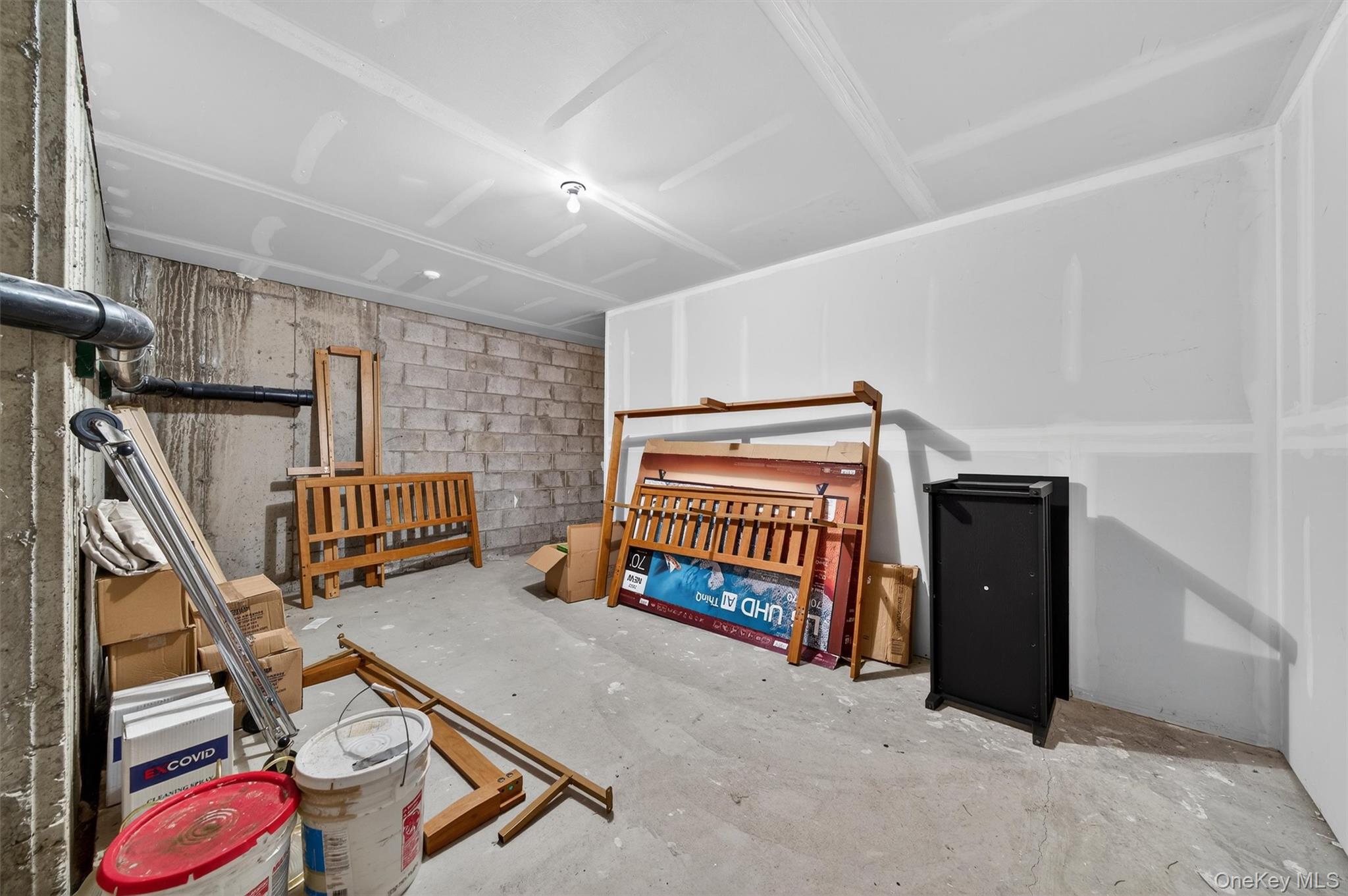 51 Deer Ct Drive, Middletown, NY 10940