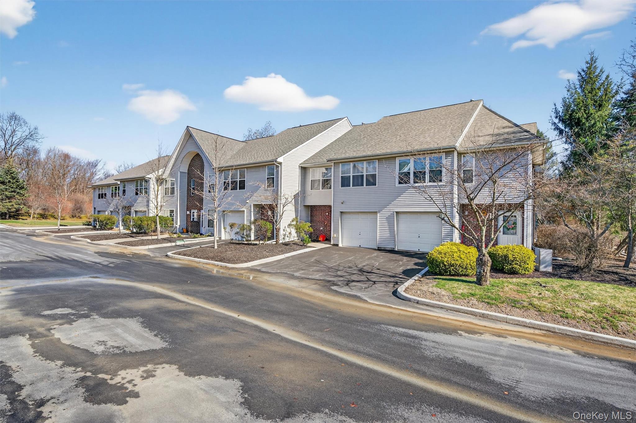 51 Deer Ct Drive, Middletown, NY 10940