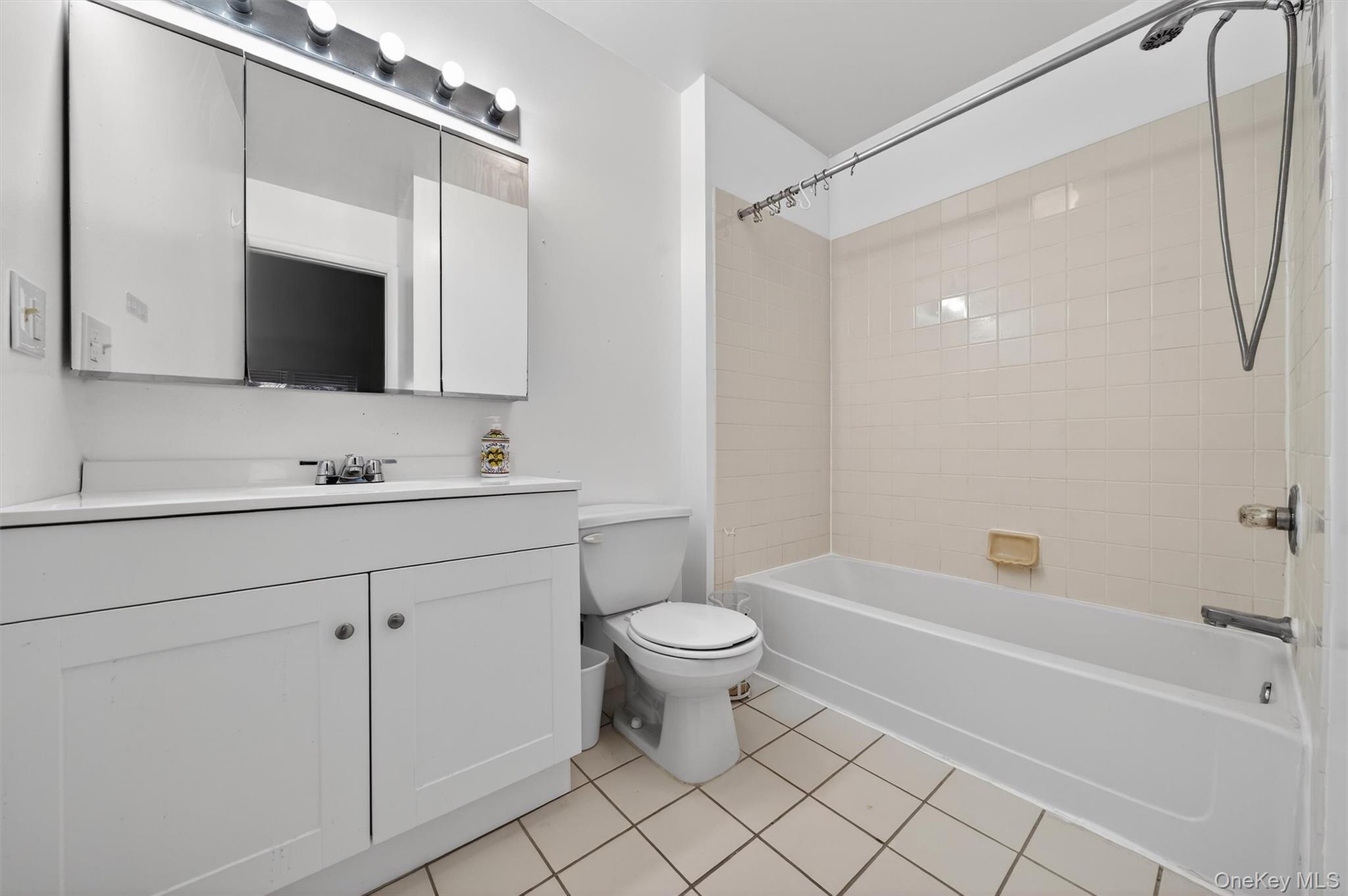 51 Deer Ct Drive, Middletown, NY 10940