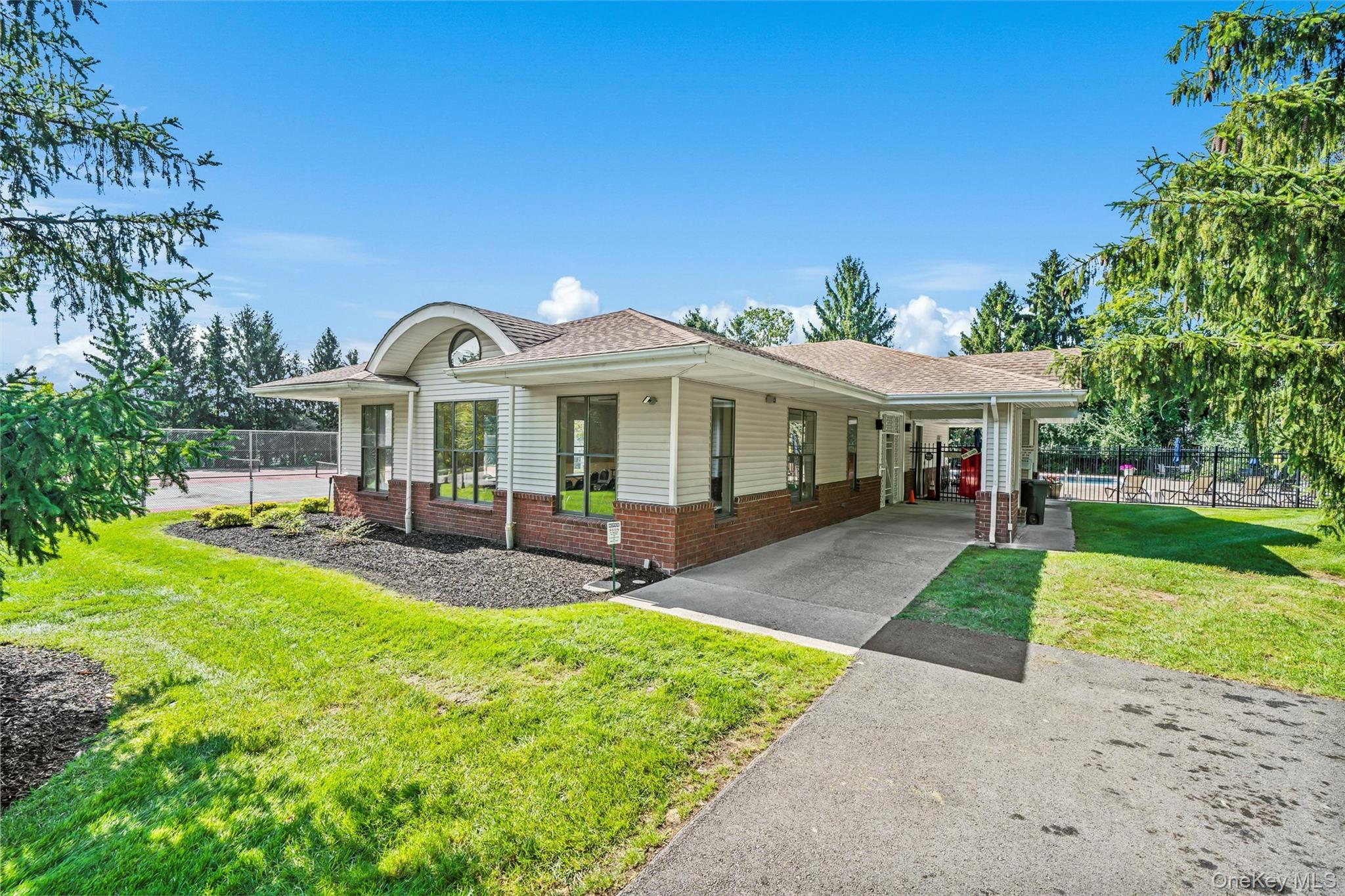 51 Deer Ct Drive, Middletown, NY 10940