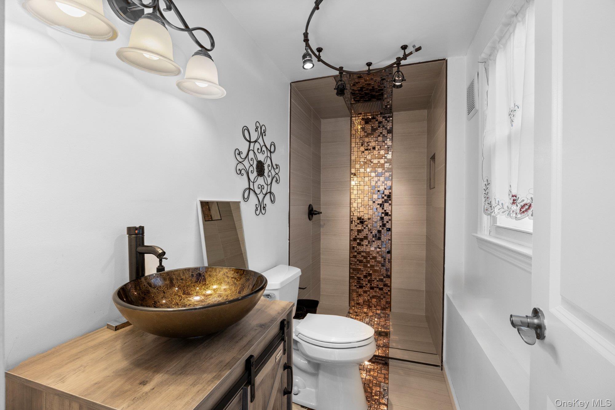 495 Russell Street, Baldwin, NY 11510