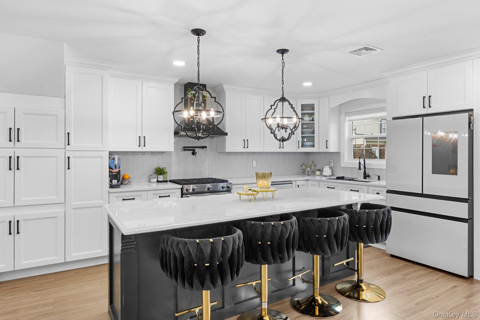 495 Russell Street, Baldwin, NY 11510