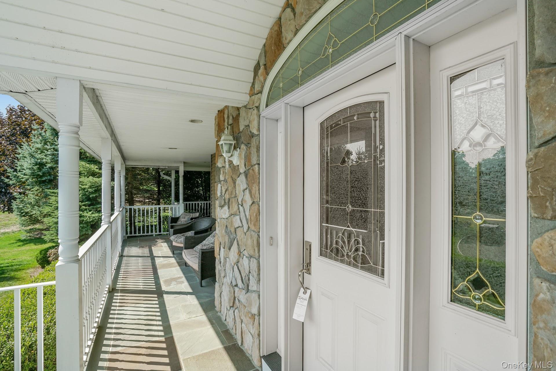 24 Charnwood Drive, Suffern, NY 10901