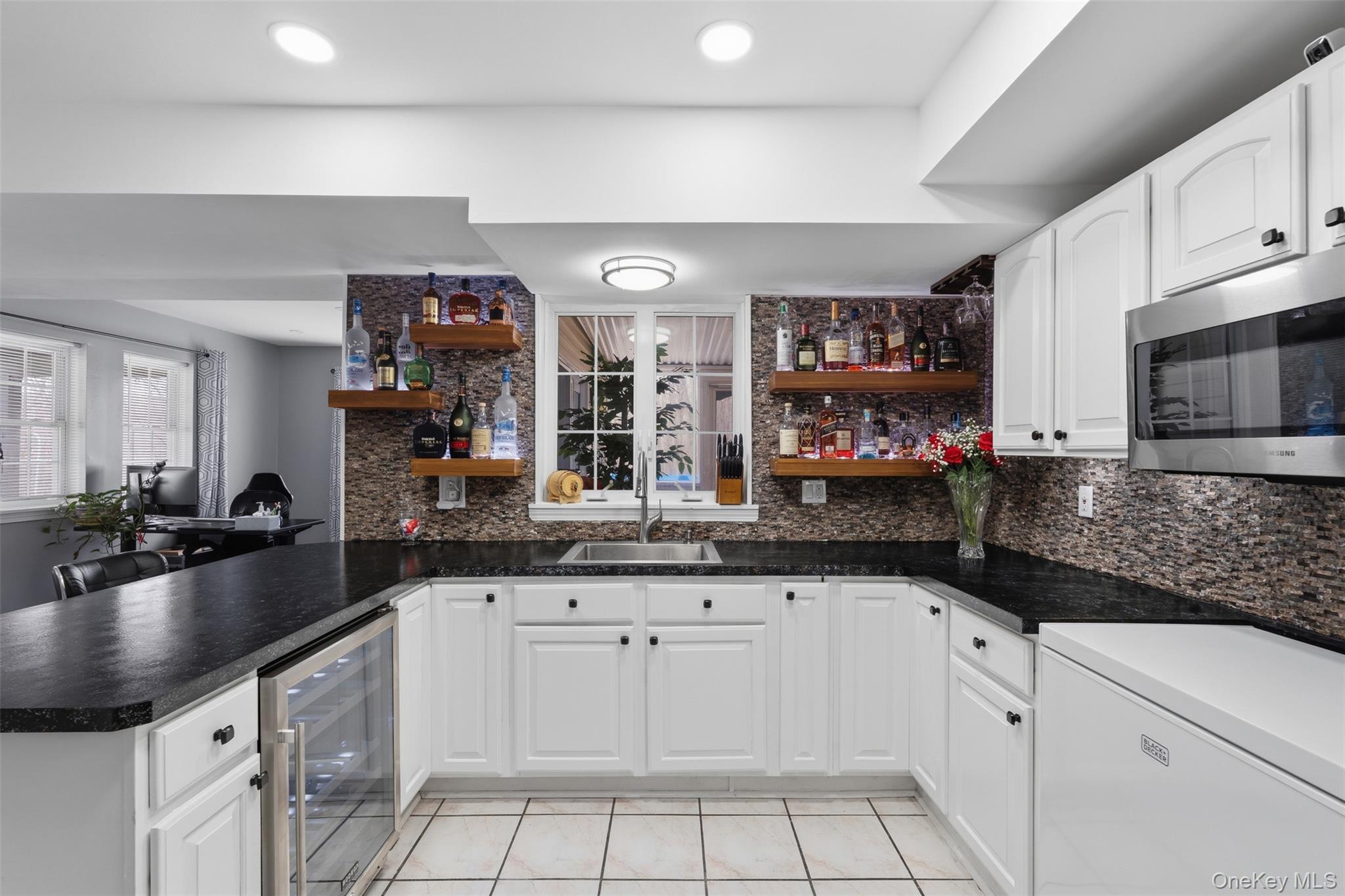 37 Somers Hill Rd, Carmel, NY 10512