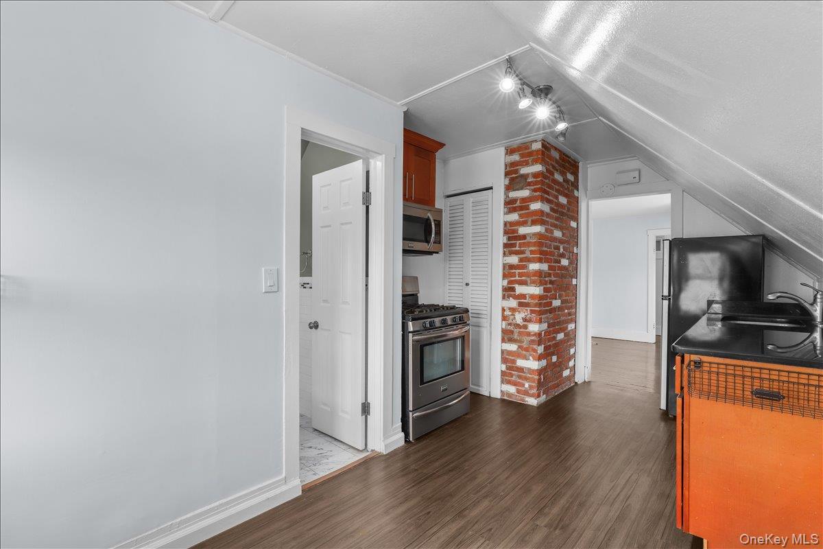 7 Oak Avenue, Tuckahoe, NY 10707