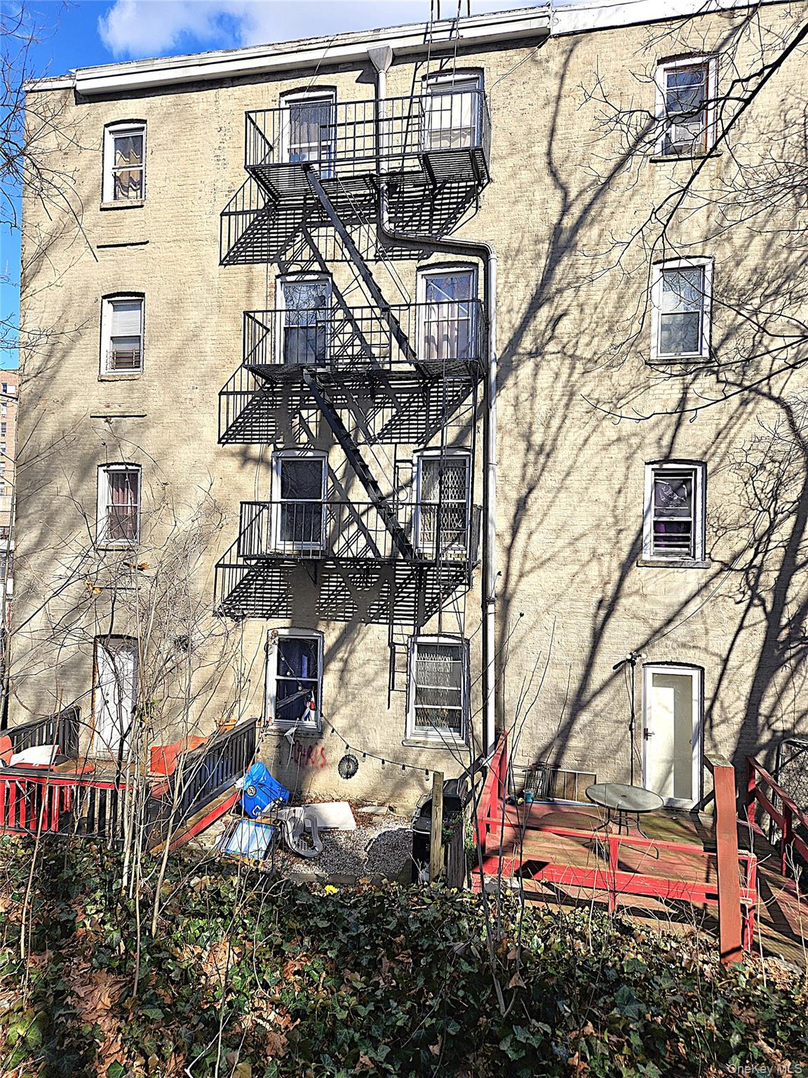 625 S Broadway, Yonkers, NY 10705