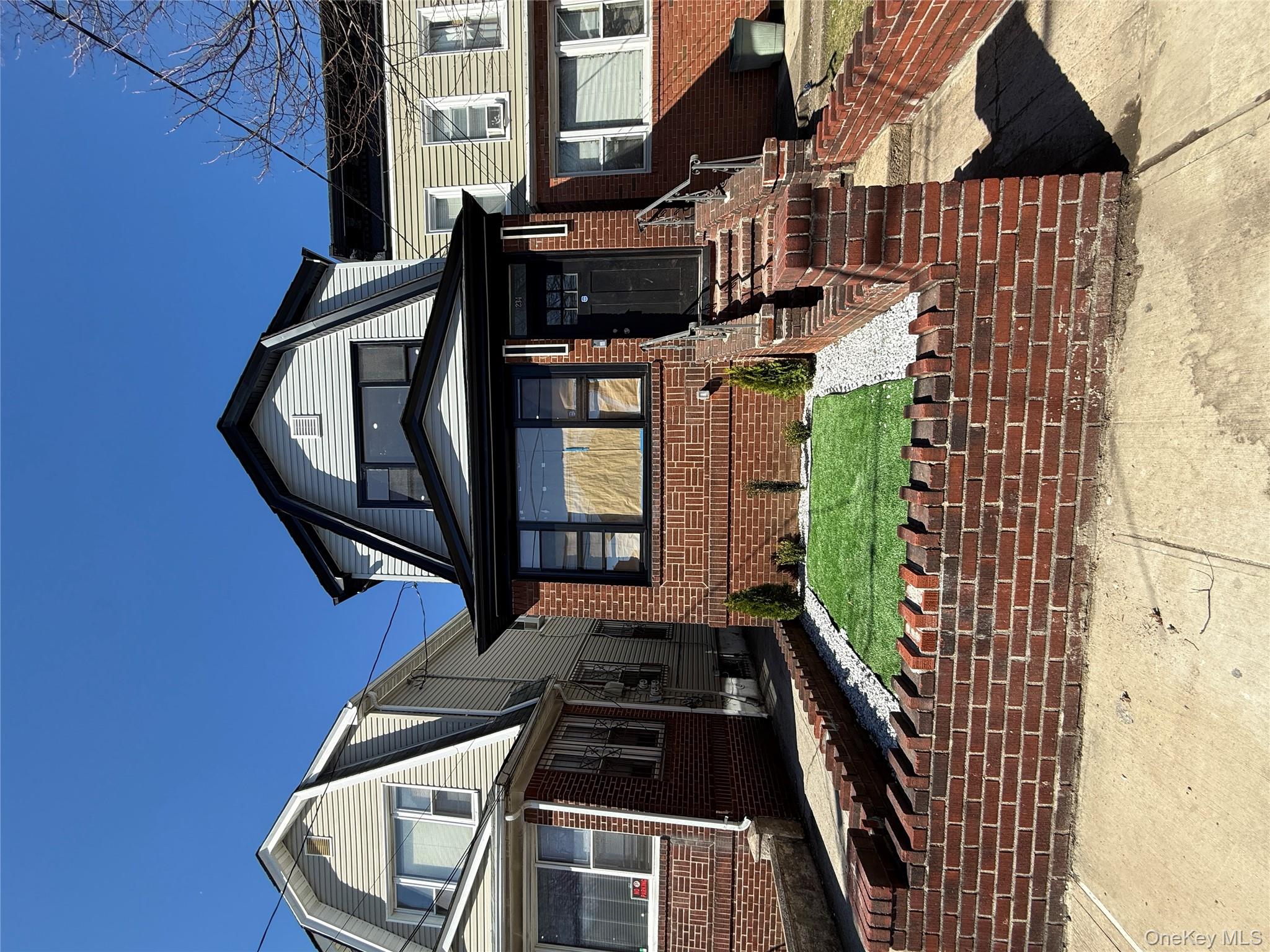 234 E 42nd Street, Brooklyn, NY 11203