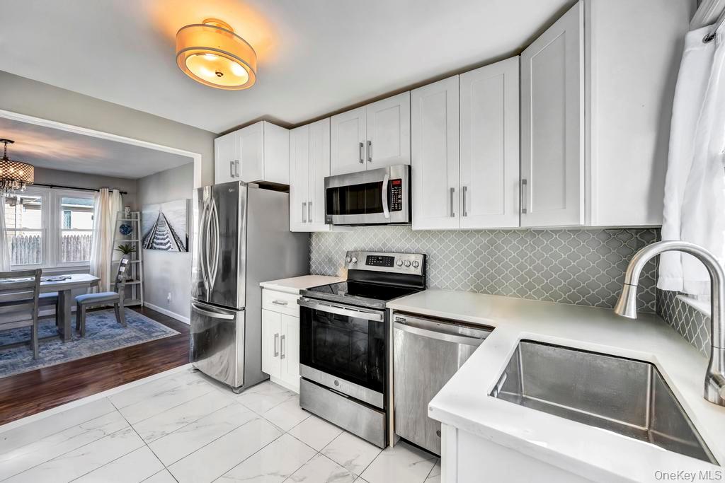 16 Jerome Road, Sound Beach, NY 11789