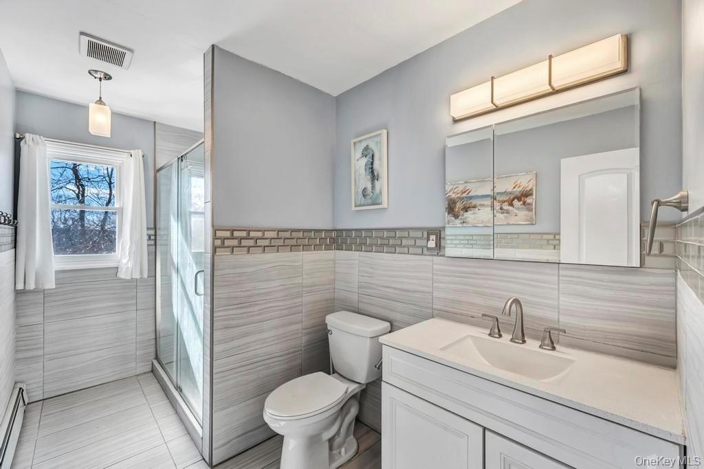 16 Jerome Road, Sound Beach, NY 11789