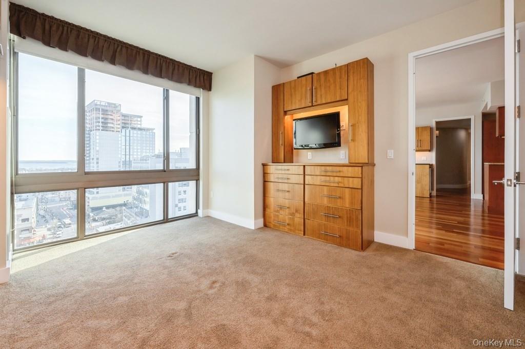 175 Huguenot Street # 1604, New Rochelle, NY 10801