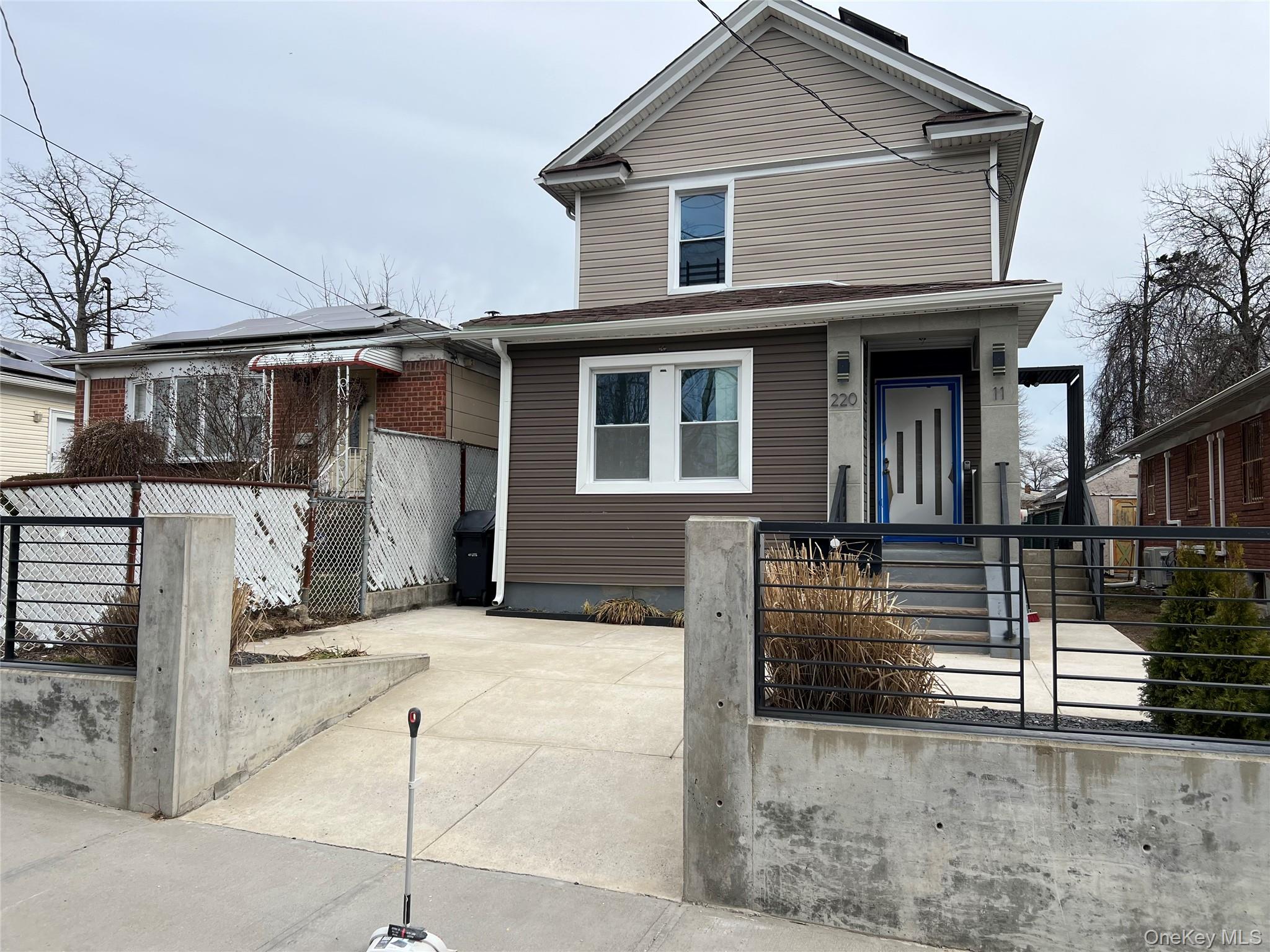 22011 139th Avenue, Springfield Gardens, NY 11413