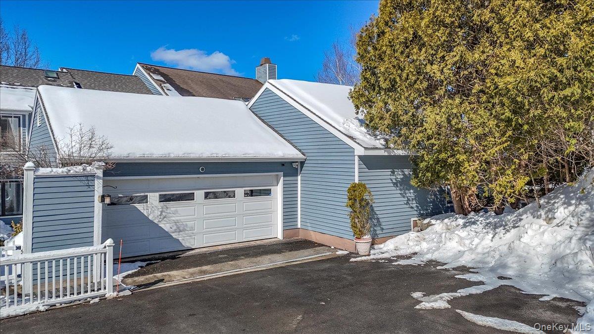 3 South Collins Terrace, Call Listing Agent, NY 12866