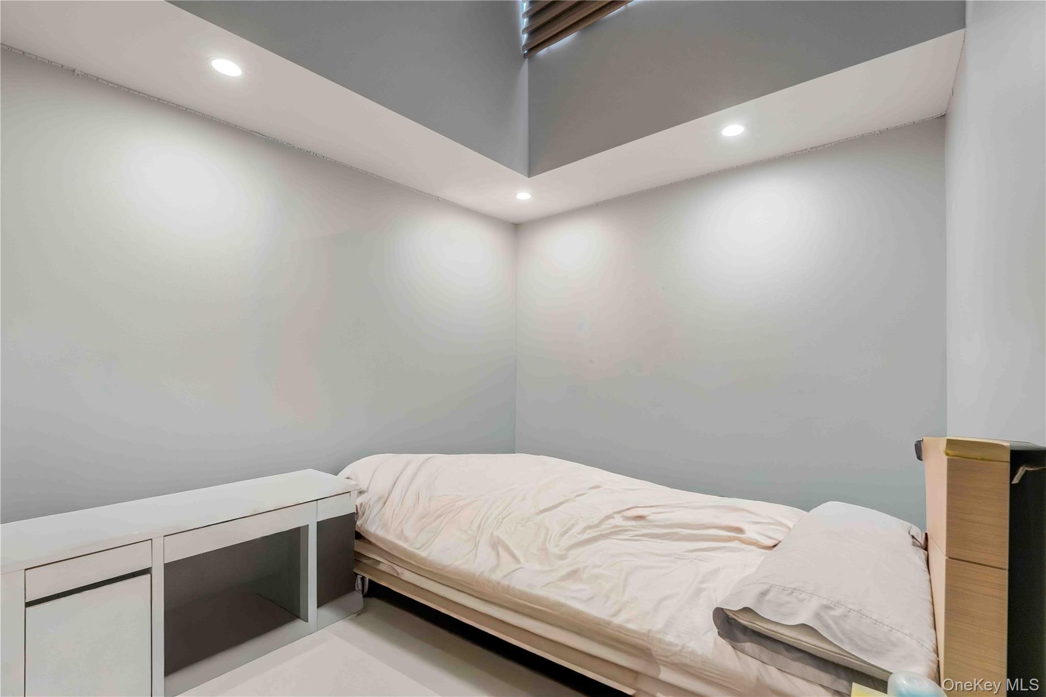 1324 Robin Lane # 1195, Bayside, NY 11360