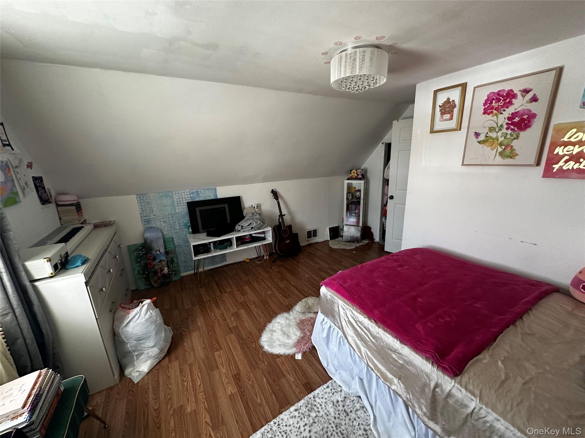 24116 148th Road, Rosedale, NY 11422