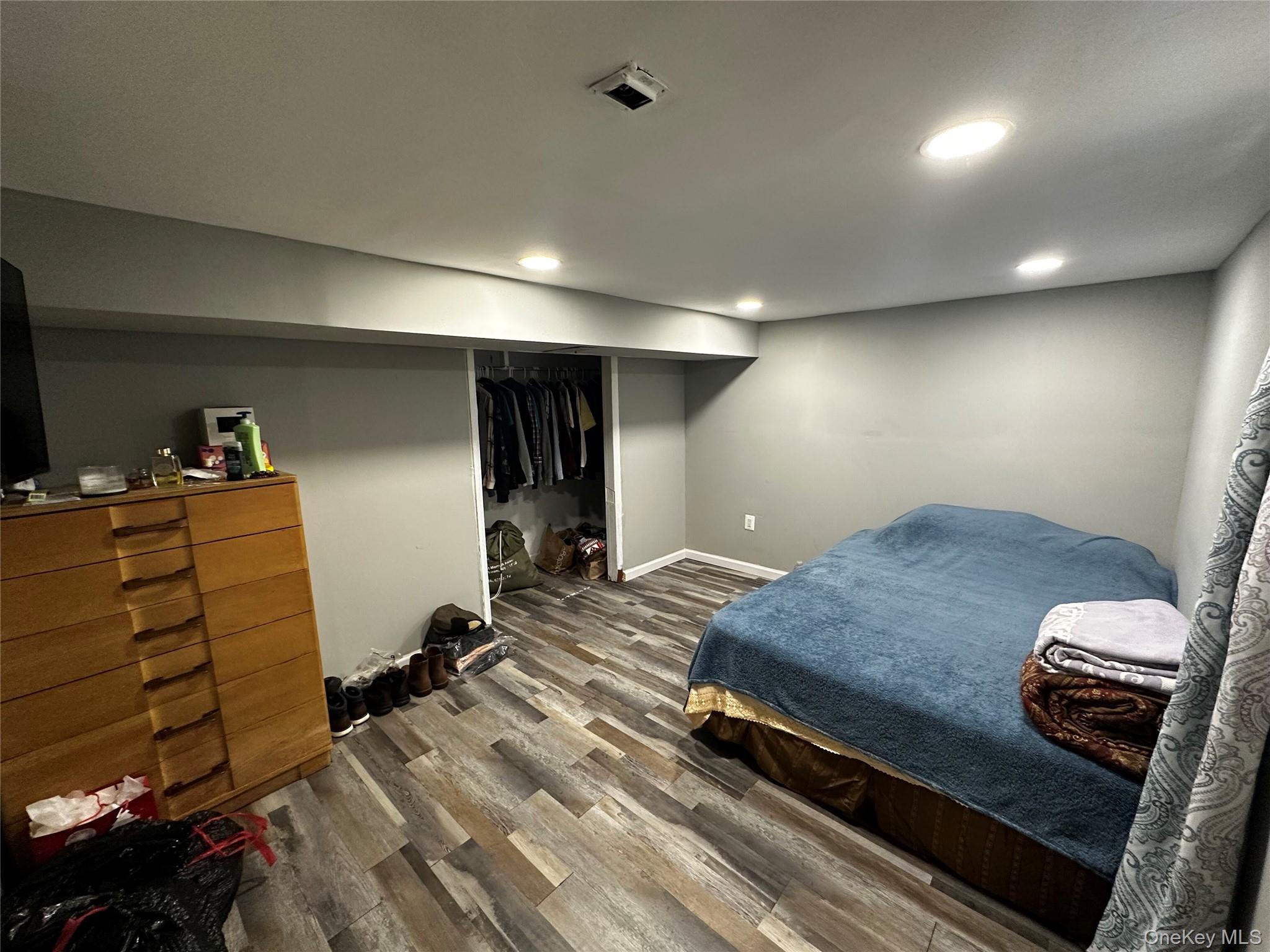 24116 148th Road, Rosedale, NY 11422