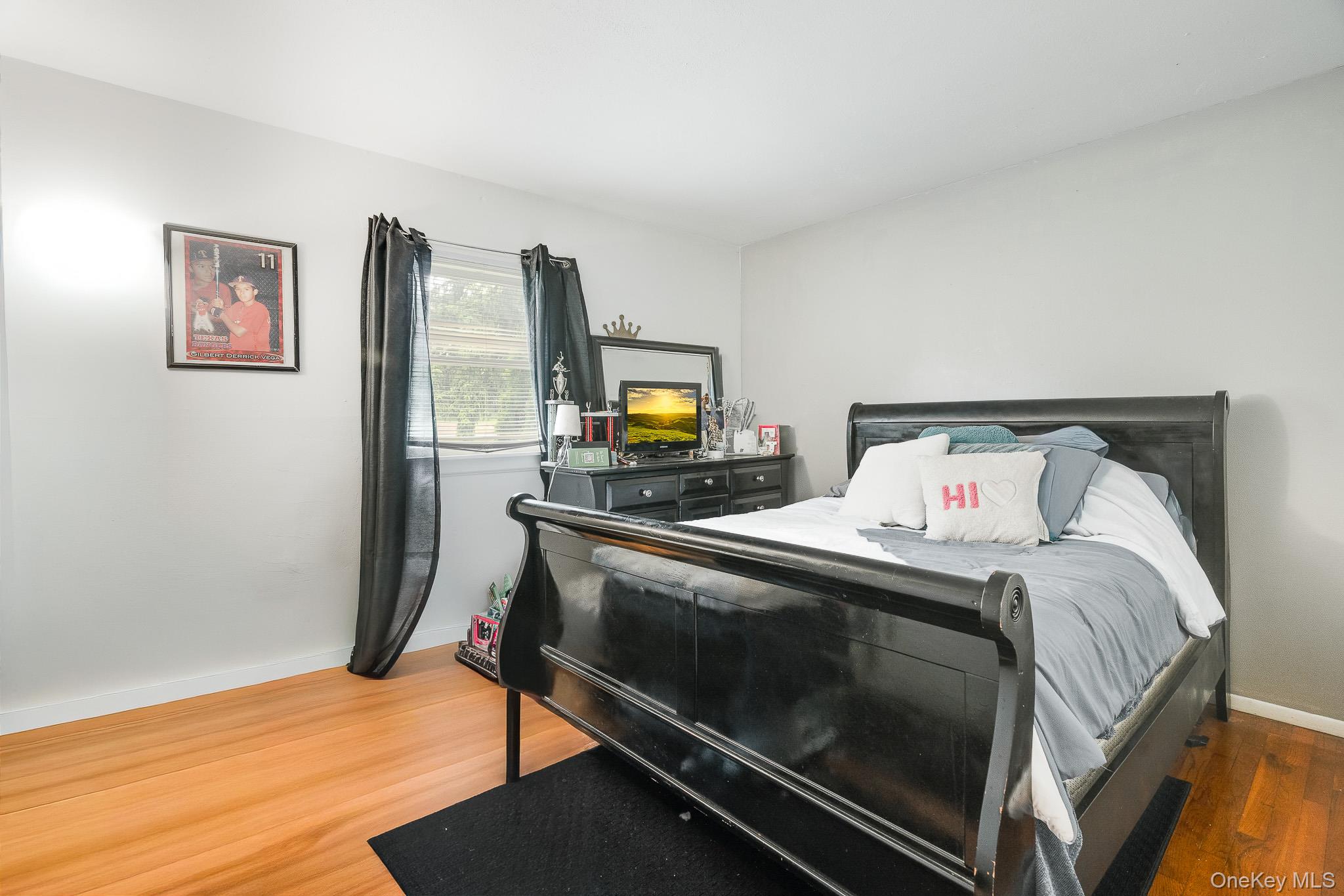 8 Larissa Lane, Wappingers Falls, NY 12590