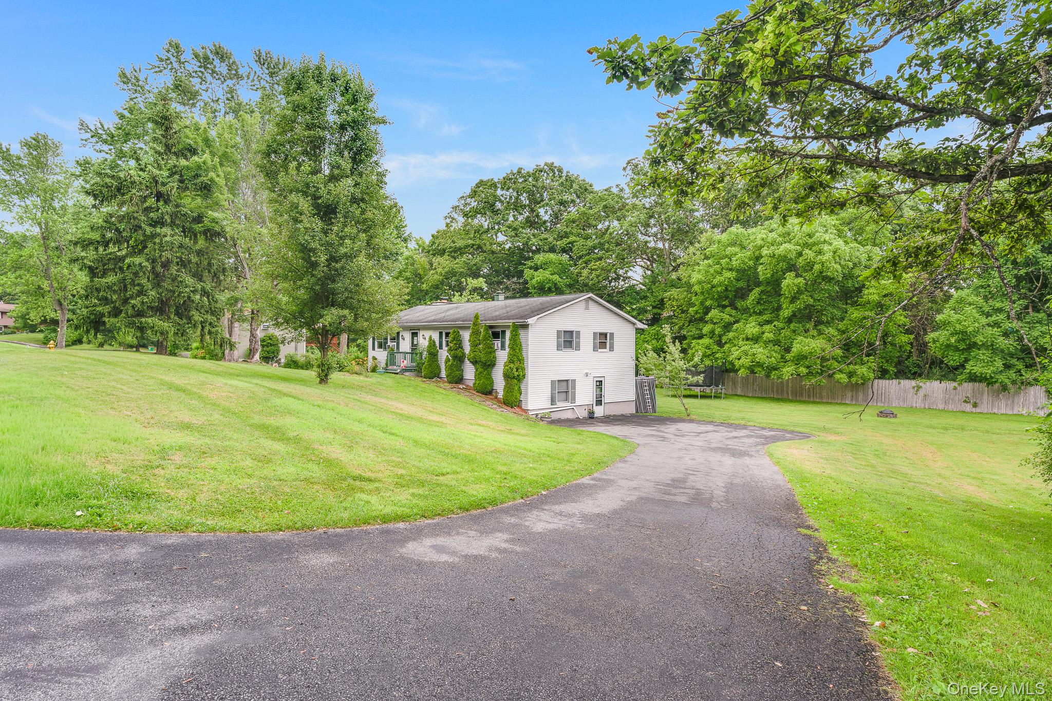 8 Larissa Lane, Wappingers Falls, NY 12590