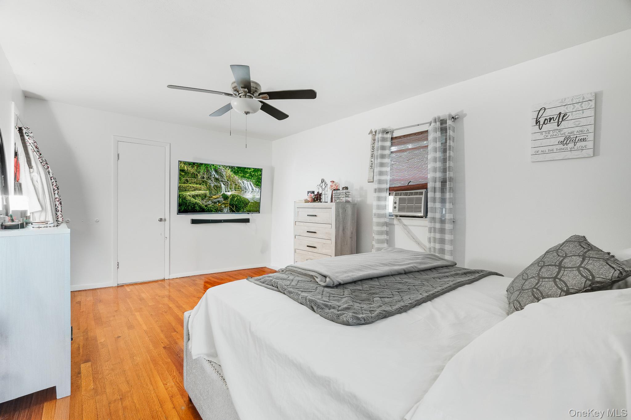 8 Larissa Lane, Wappingers Falls, NY 12590