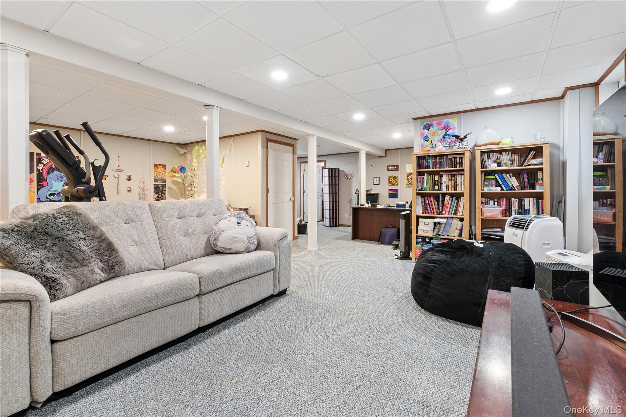 19 Flintlock Drive, Shirley, NY 11967