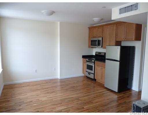 122 Main Street # 303, Nyack, NY 10960